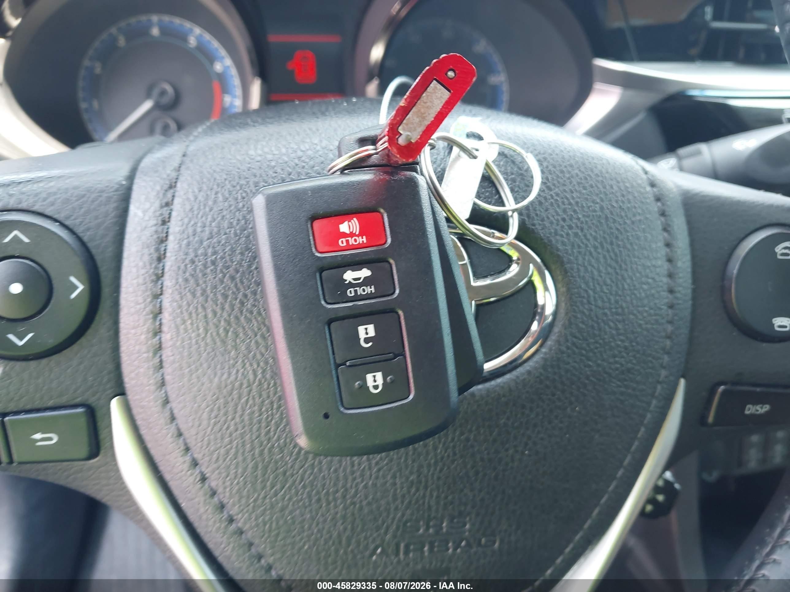 2014 Toyota Corolla S Premium Серебряный vin: 5YFBURHEXEP051701