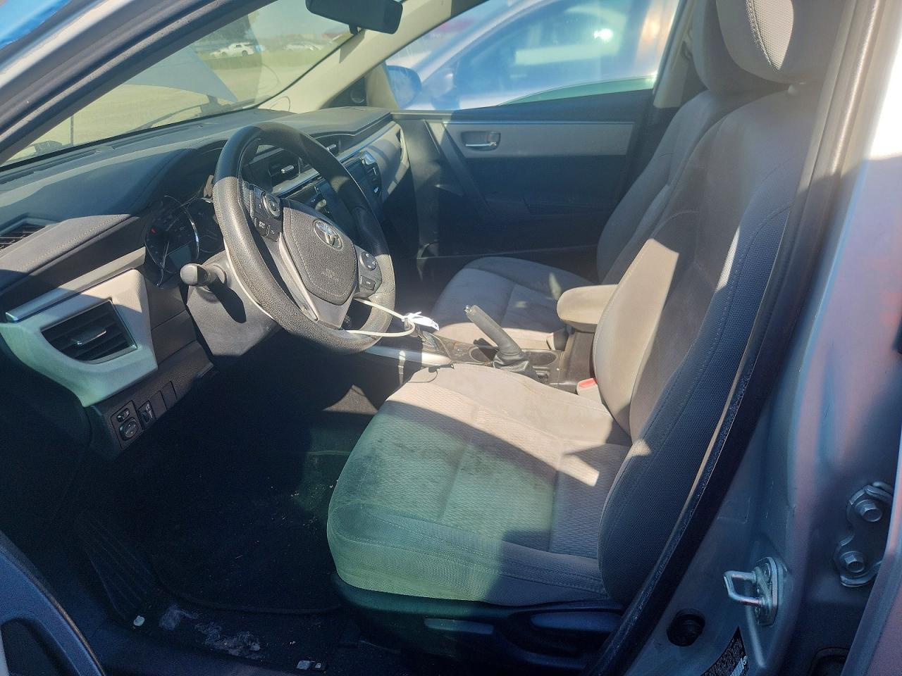 2014 Toyota Corolla Le Silver vin: 5YFBURHEXEP053612