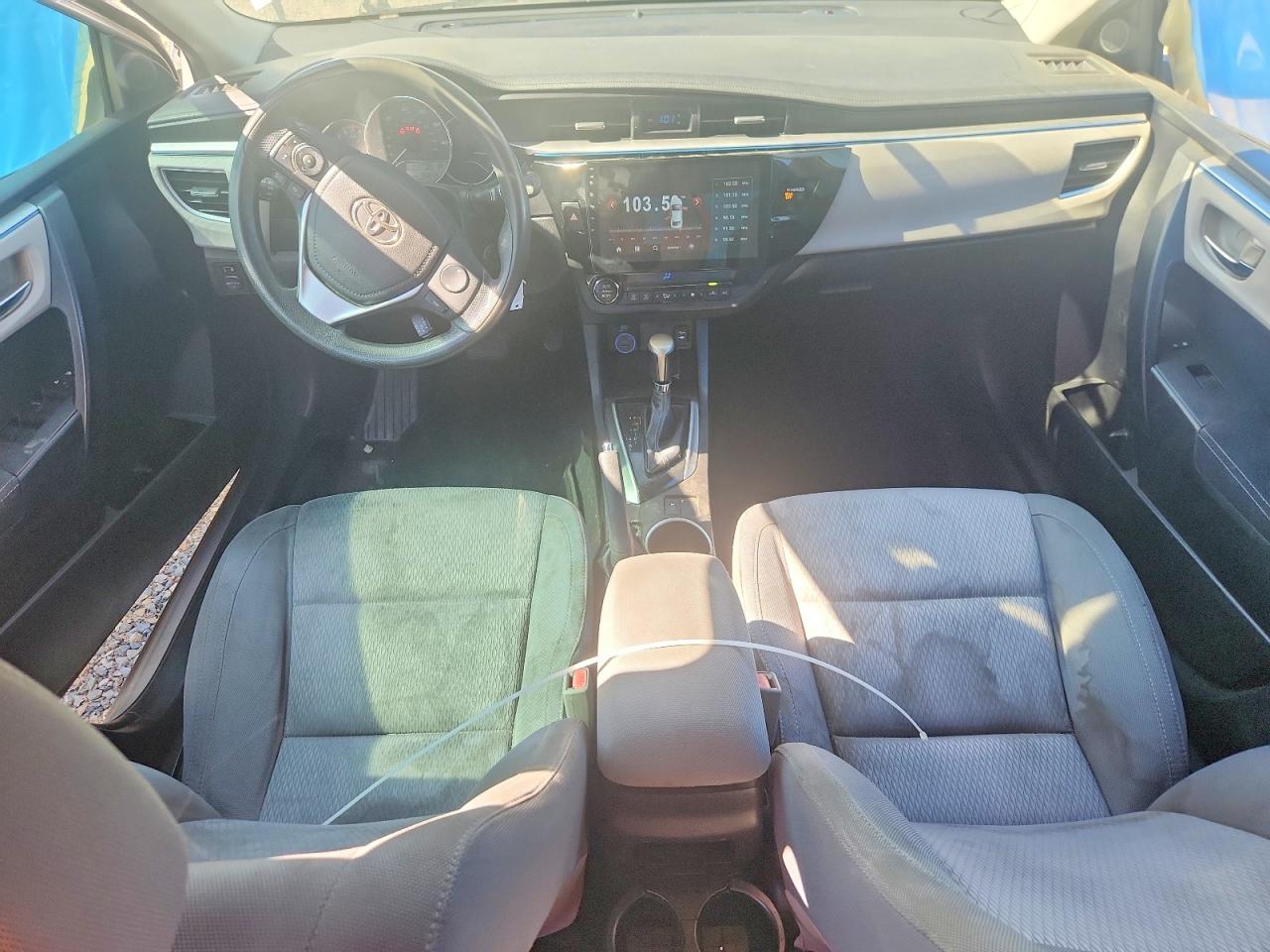2014 Toyota Corolla Le Silver vin: 5YFBURHEXEP053612