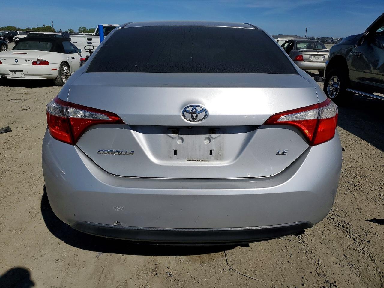 2014 Toyota Corolla Le Silver vin: 5YFBURHEXEP053612