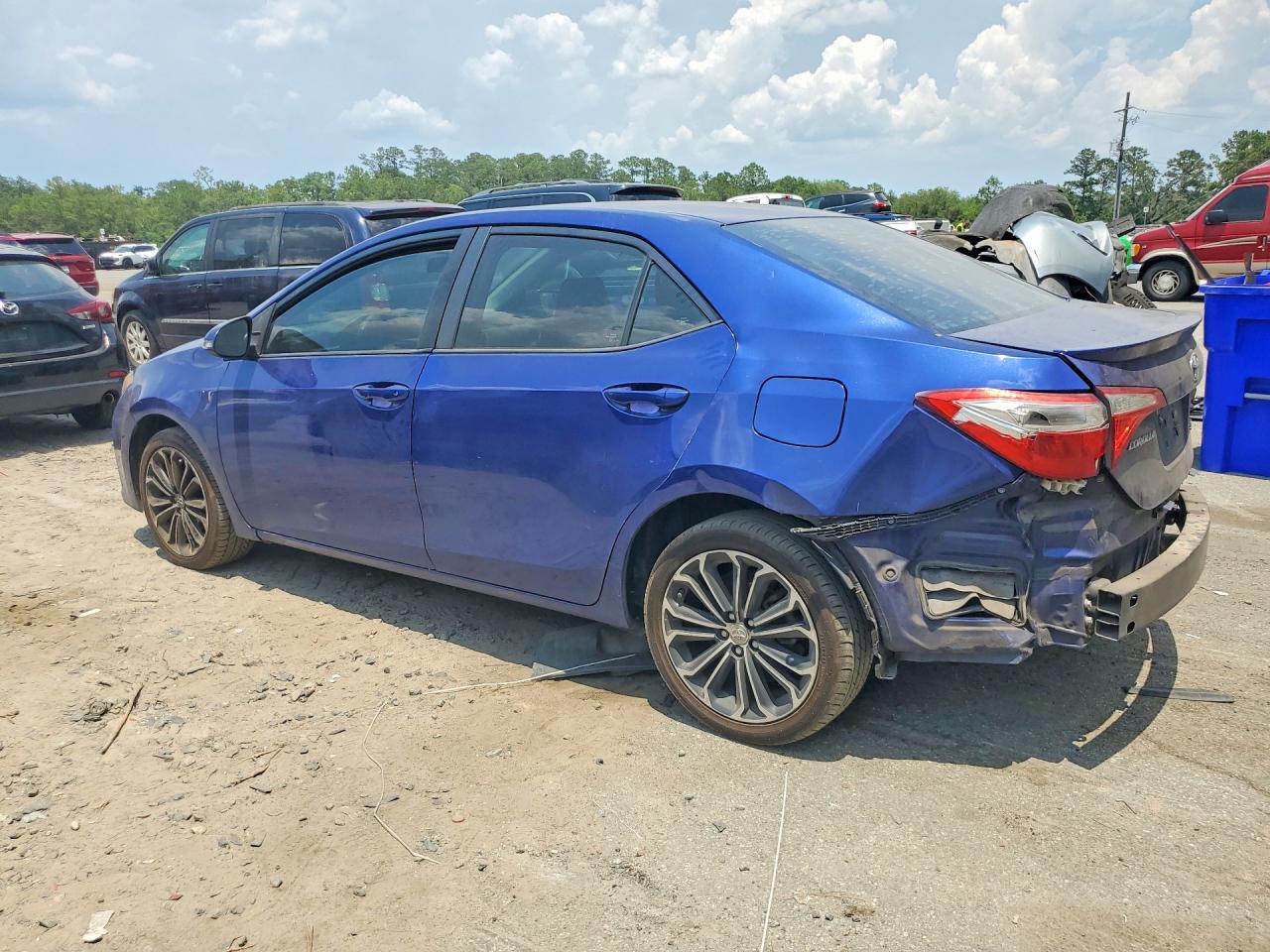 2014 Toyota Corolla S Plus Blue vin: 5YFBURHEXEP063217