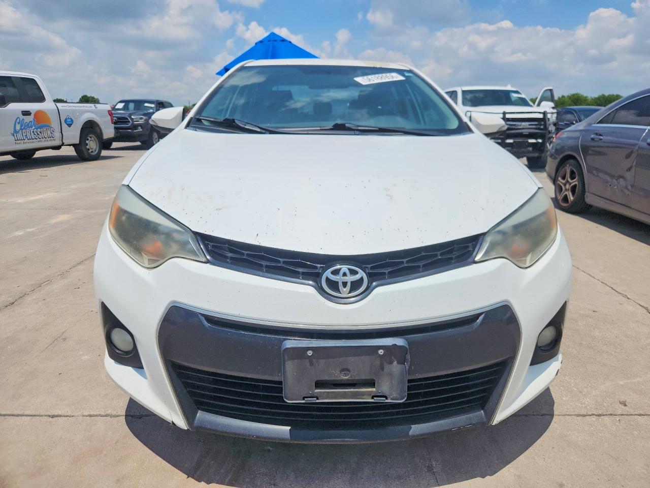 2014 Toyota Corolla S Plus White vin: 5YFBURHEXEP067929