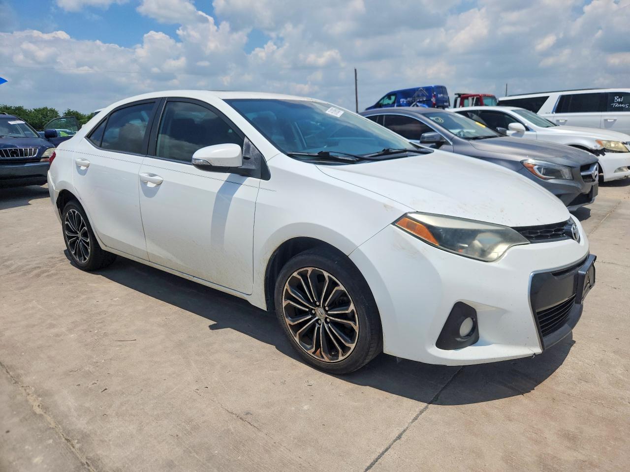 2014 Toyota Corolla S Plus White vin: 5YFBURHEXEP067929