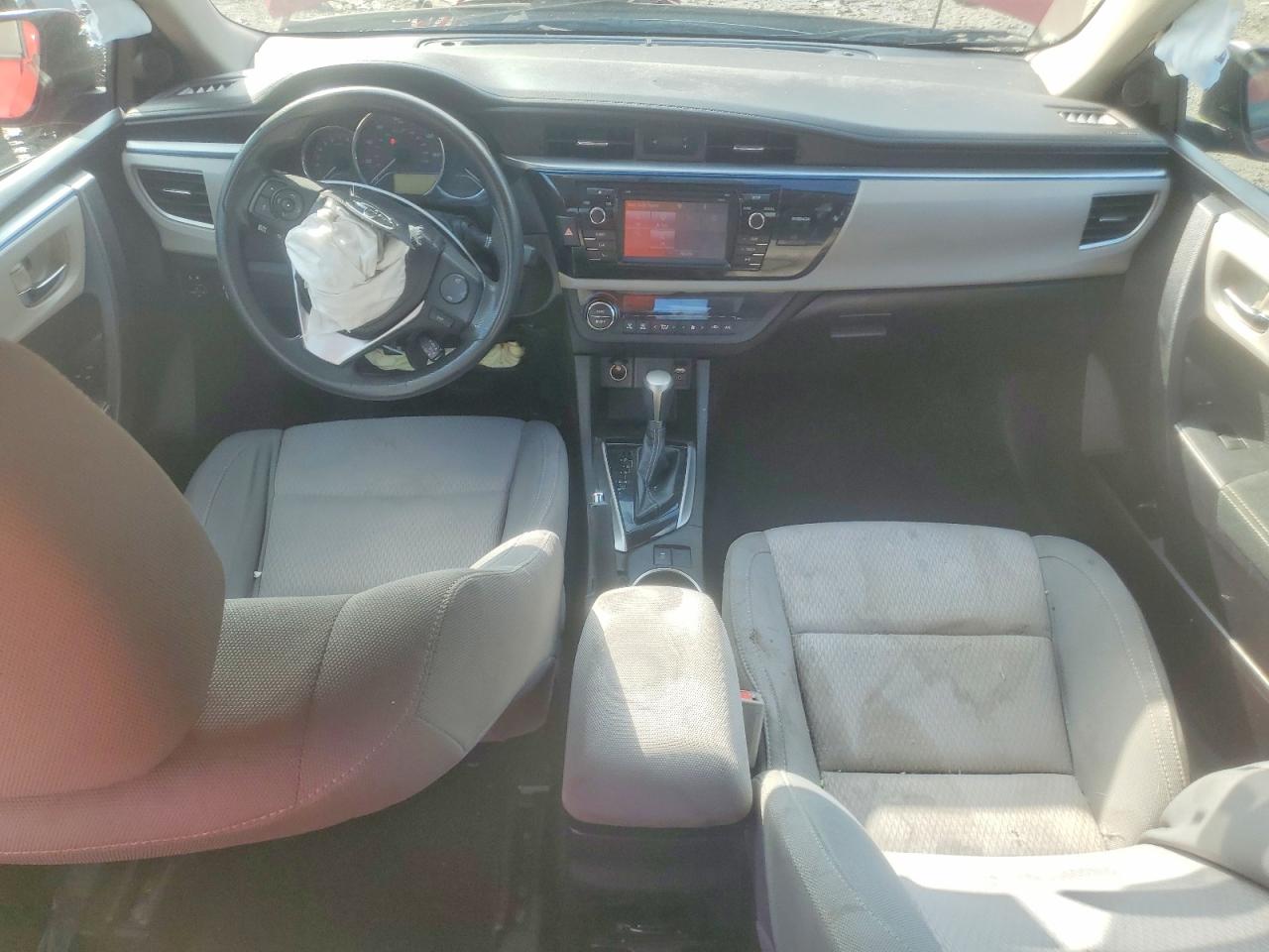 2014 Toyota Corolla L Red vin: 5YFBURHEXEP072807