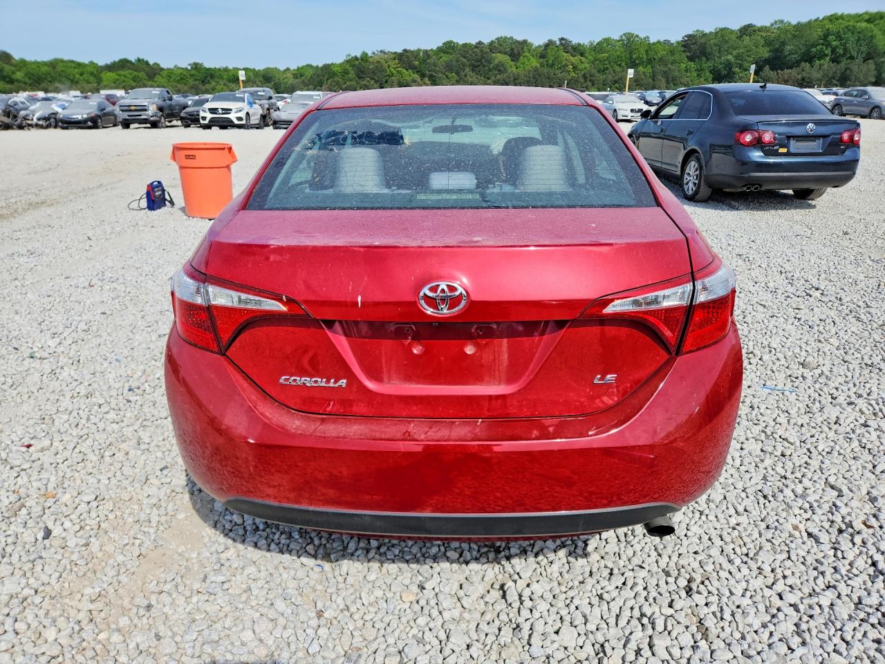 2014 Toyota Corolla Le Red vin: 5YFBURHEXEP092068