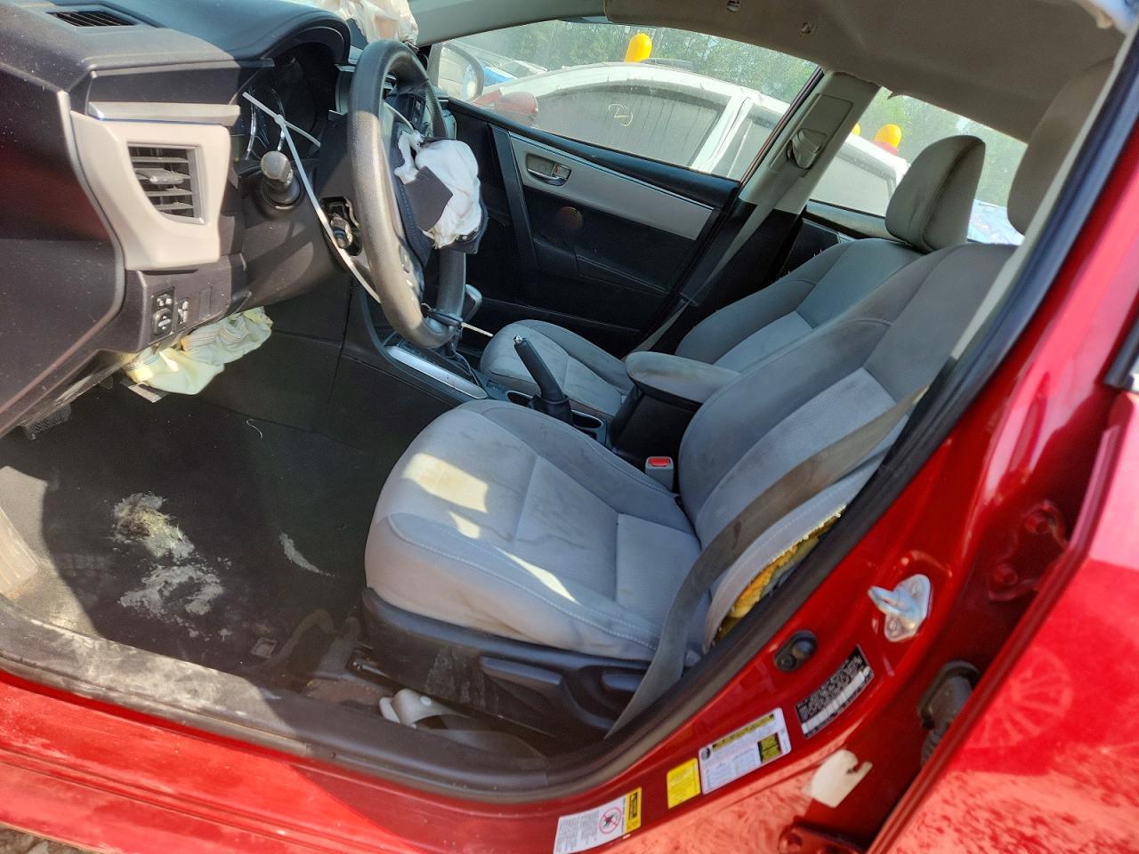 2014 Toyota Corolla Le Red vin: 5YFBURHEXEP092068
