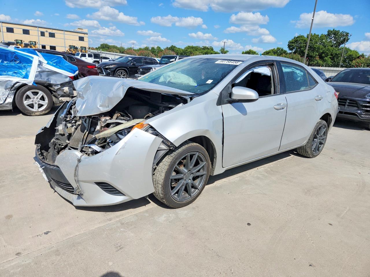 2014 Toyota Corolla Le Silver vin: 5YFBURHEXEP099280