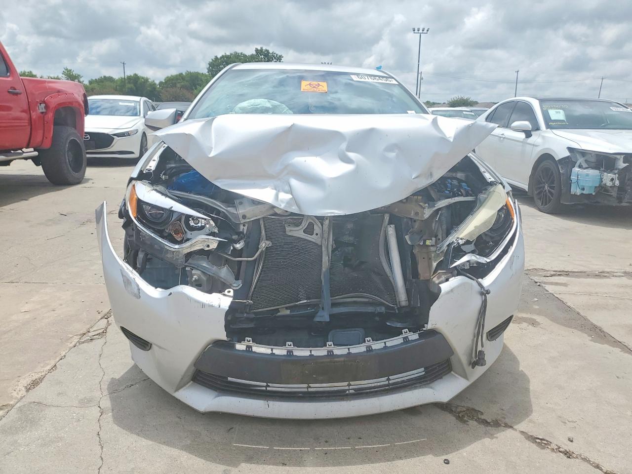 2014 Toyota Corolla Le Серебряный vin: 5YFBURHEXEP099280