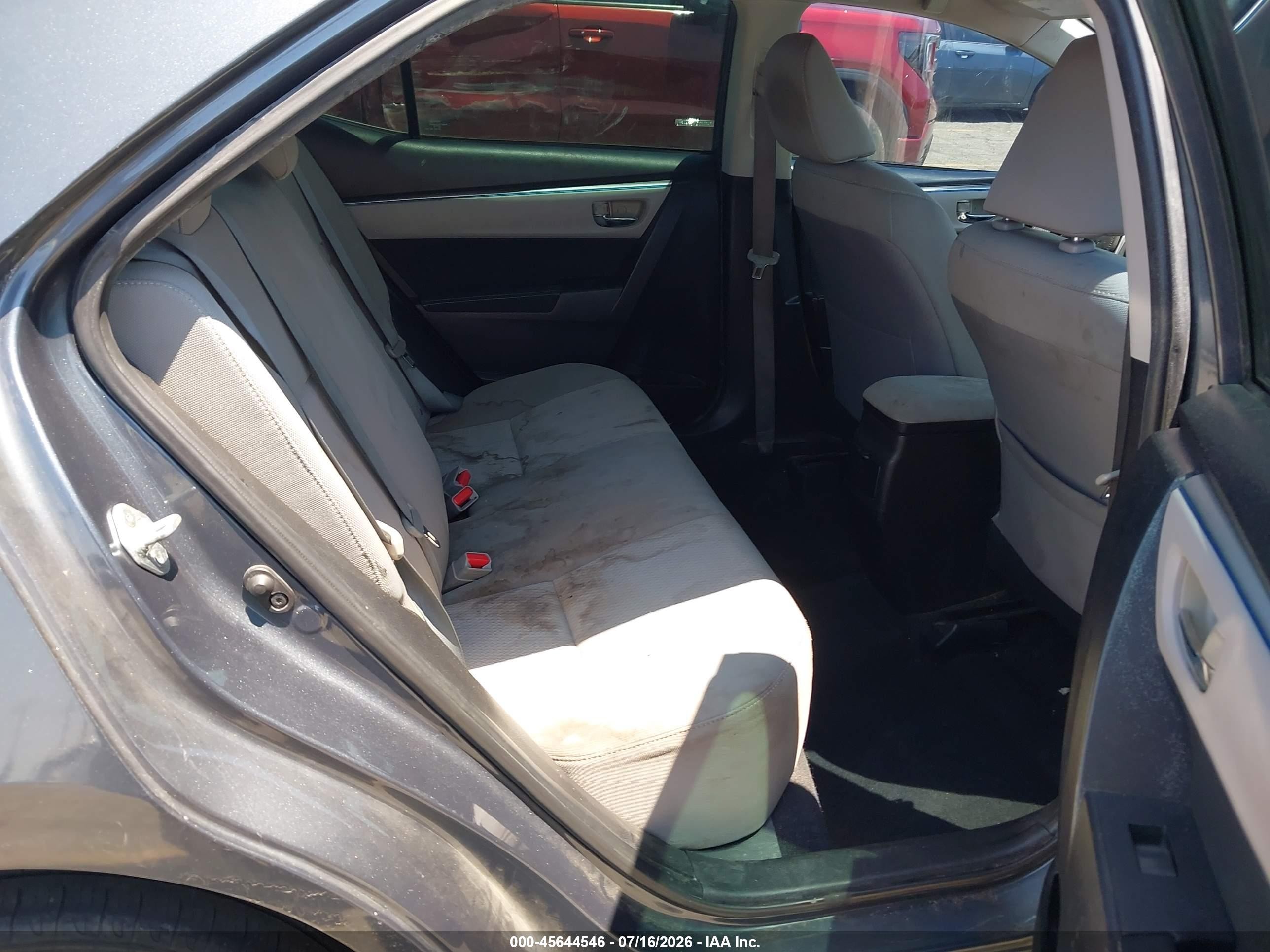 2014 Toyota Corolla Le Plus Green vin: 5YFBURHEXEP099554