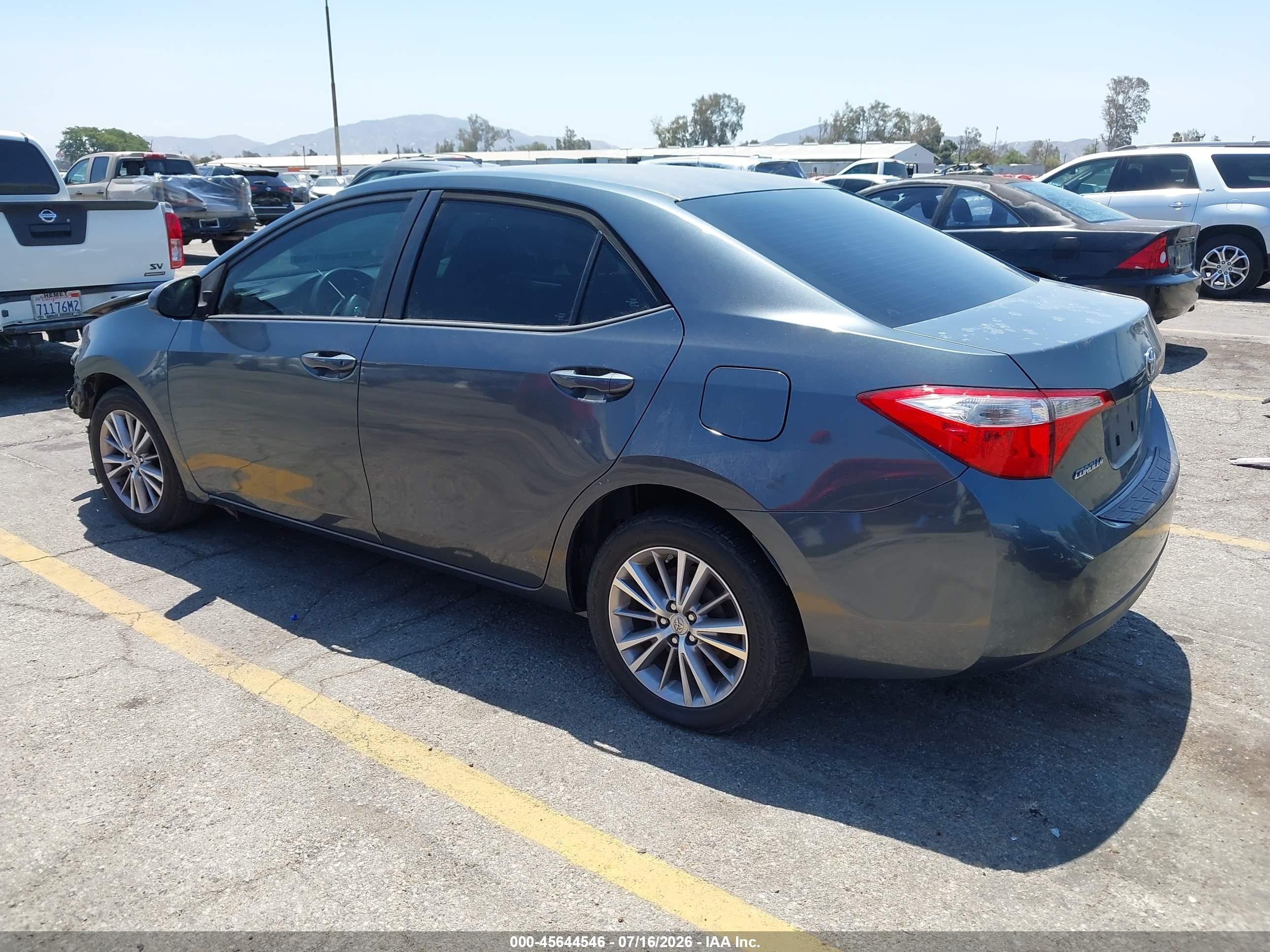 2014 Toyota Corolla Le Plus Green vin: 5YFBURHEXEP099554