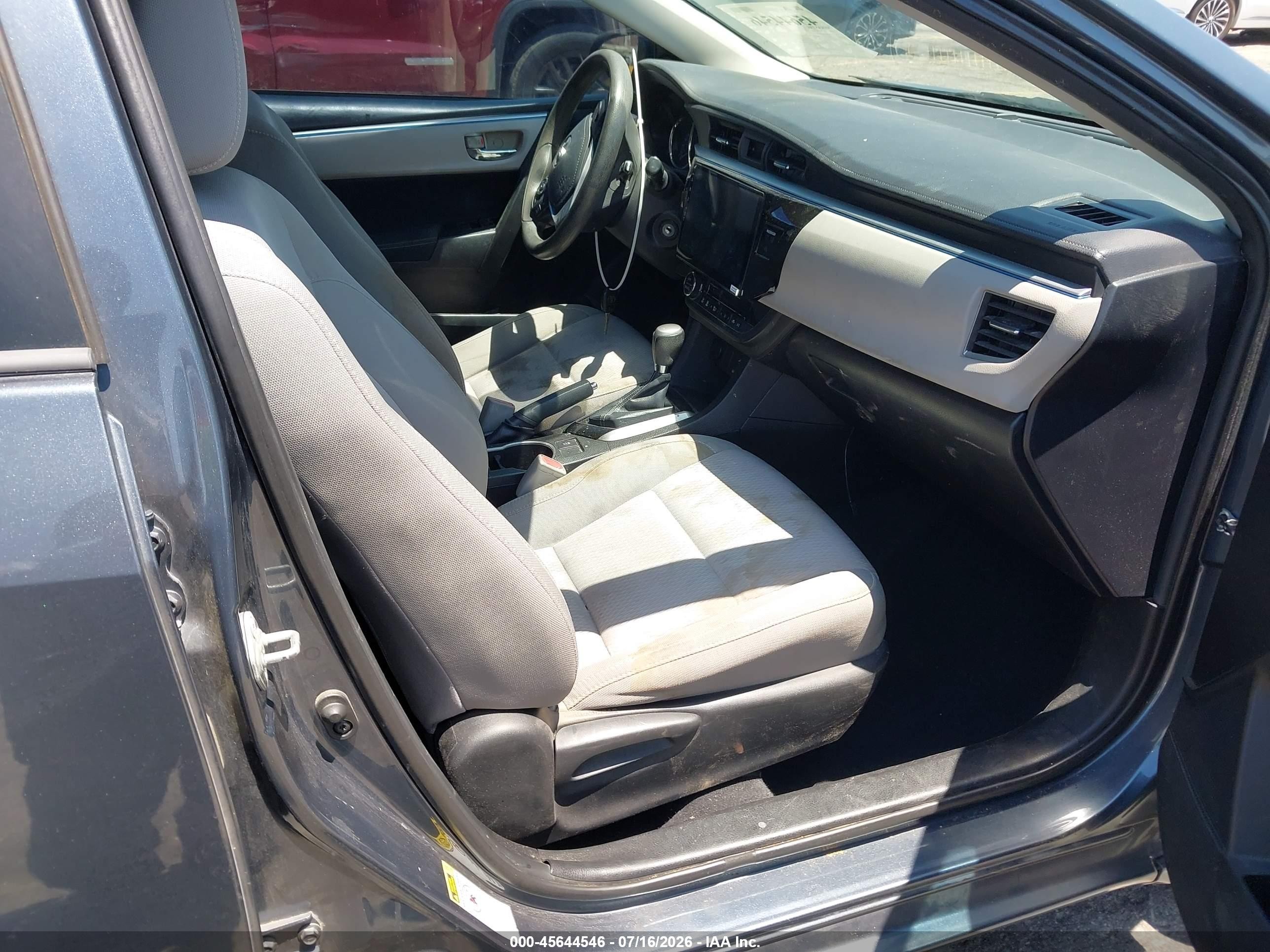 2014 Toyota Corolla Le Plus Green vin: 5YFBURHEXEP099554