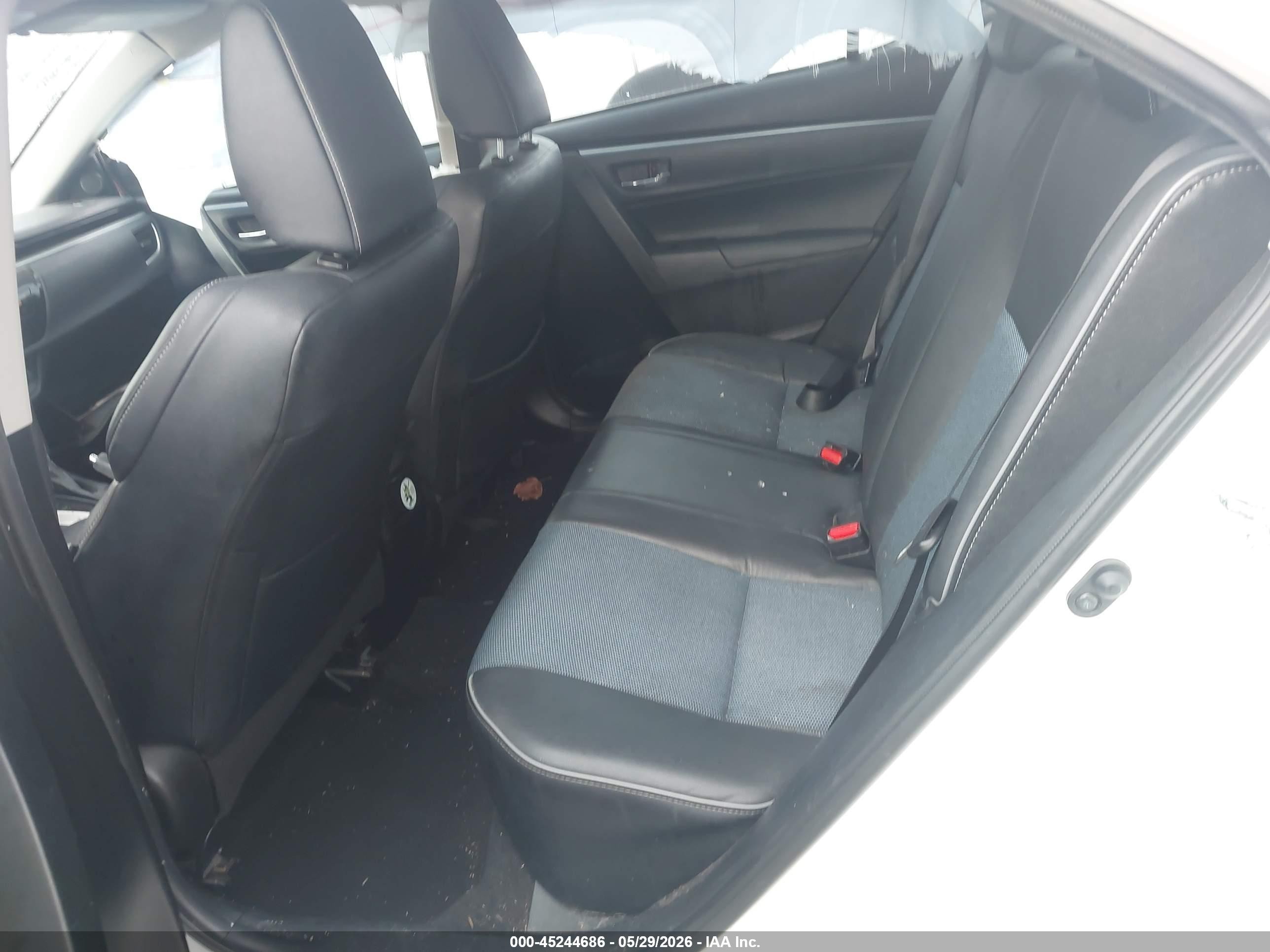 2014 Toyota Corolla S Plus White vin: 5YFBURHEXEP122704