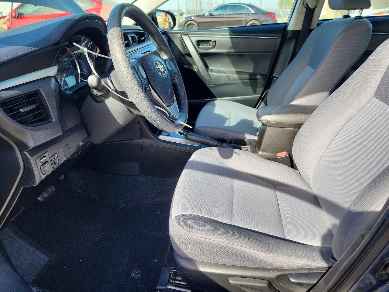 2014 Toyota Corolla L Серый vin: 5YFBURHEXEP123559