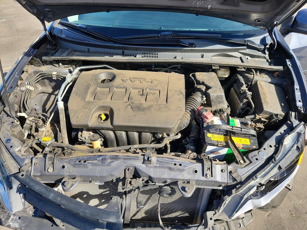 2014 Toyota Corolla L Серый vin: 5YFBURHEXEP123559