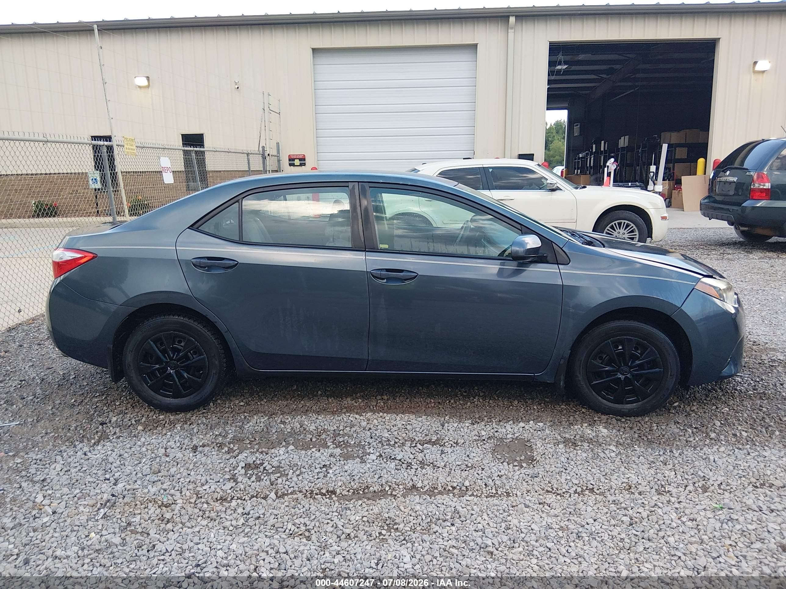 2014 Toyota Corolla L Gray vin: 5YFBURHEXEP125246