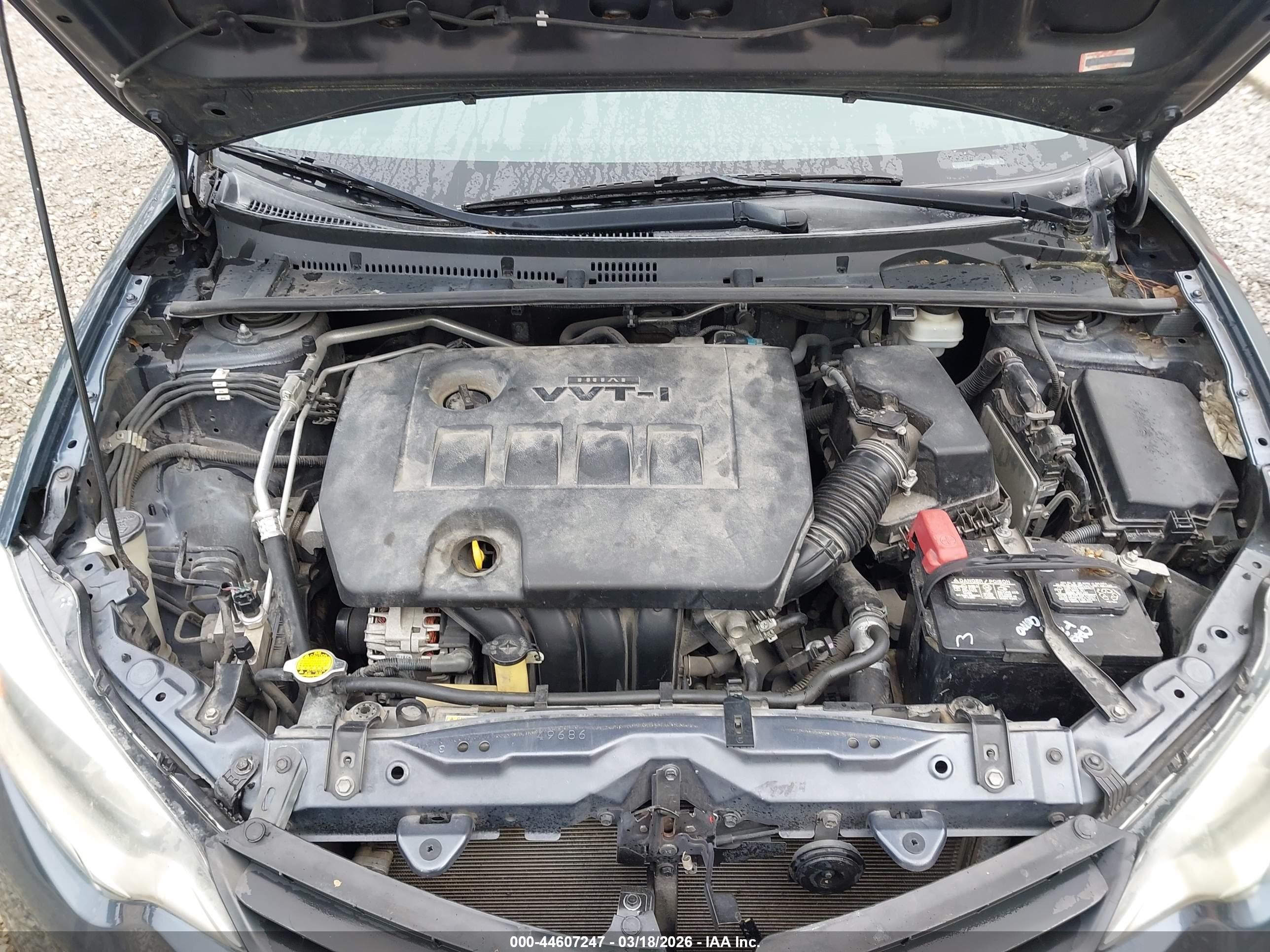 2014 Toyota Corolla L Gray vin: 5YFBURHEXEP125246