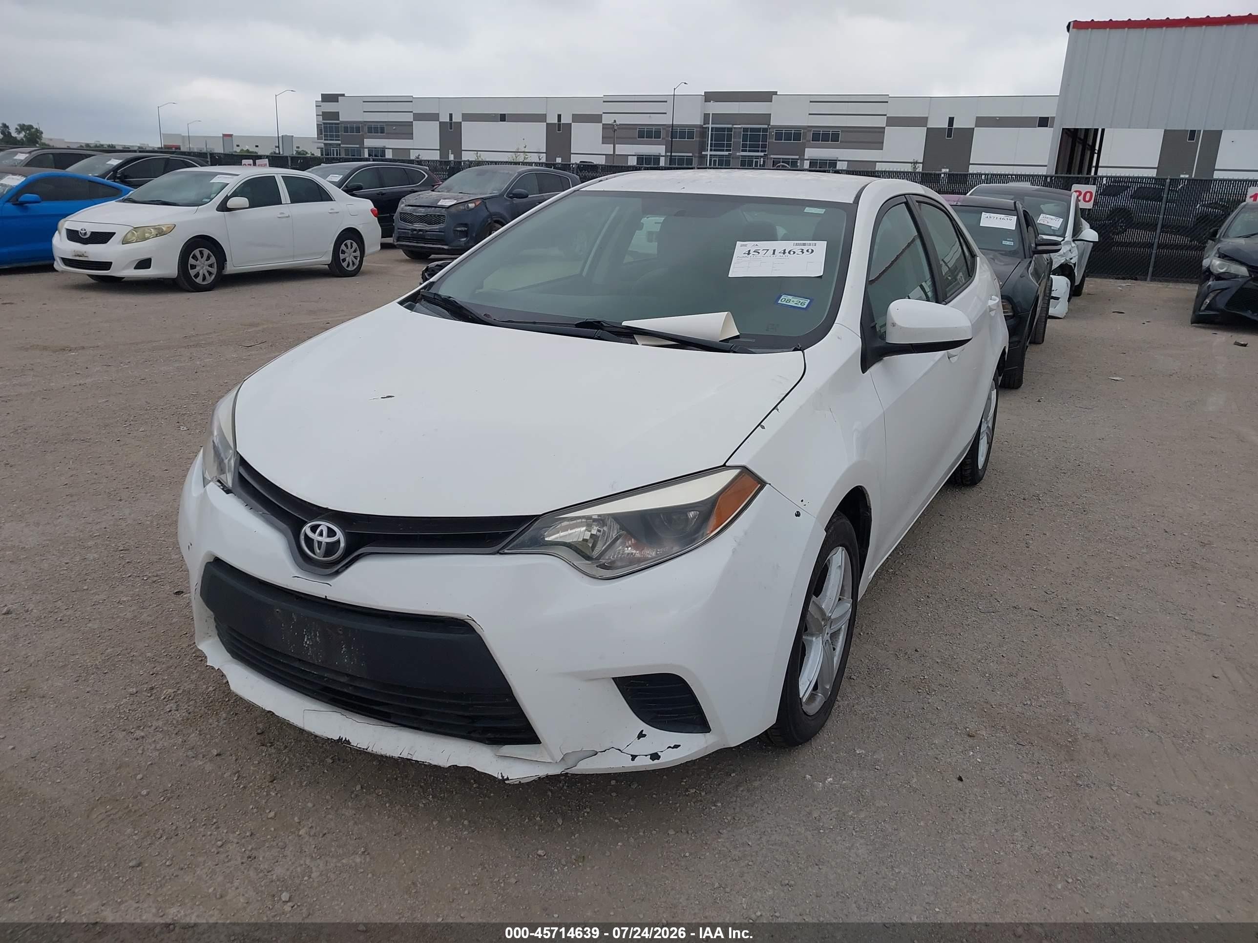 2014 Toyota Corolla Le White vin: 5YFBURHEXEP145349