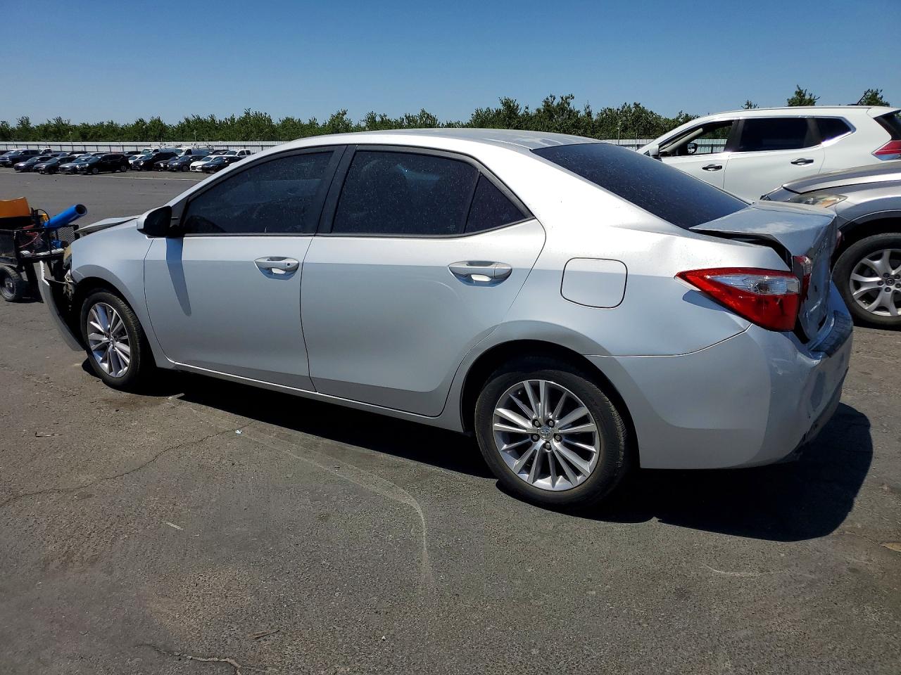 2014 Toyota Corolla Le Plus Silver vin: 5YFBURHEXEP151765