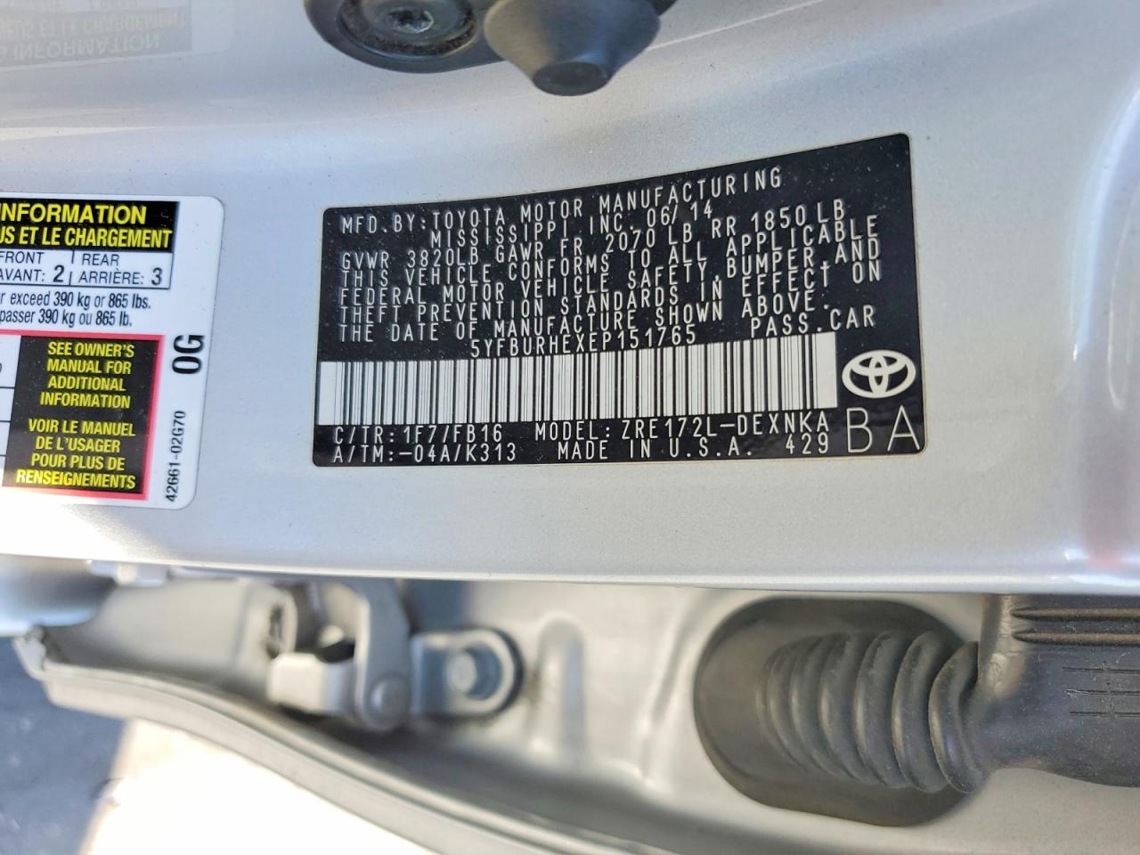 2014 Toyota Corolla Le Plus Silver vin: 5YFBURHEXEP151765