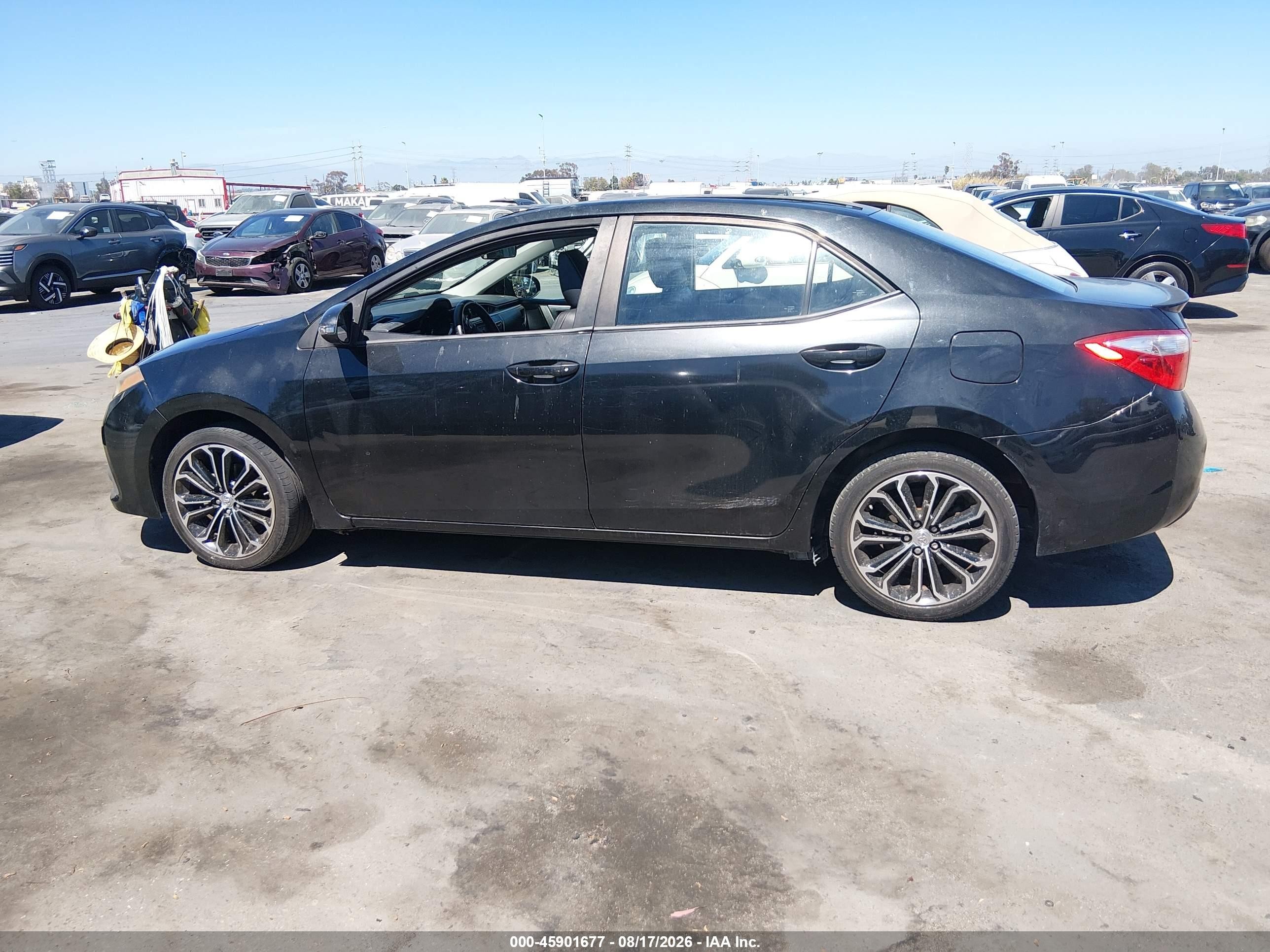2014 Toyota Corolla S Plus Black vin: 5YFBURHEXEP158487