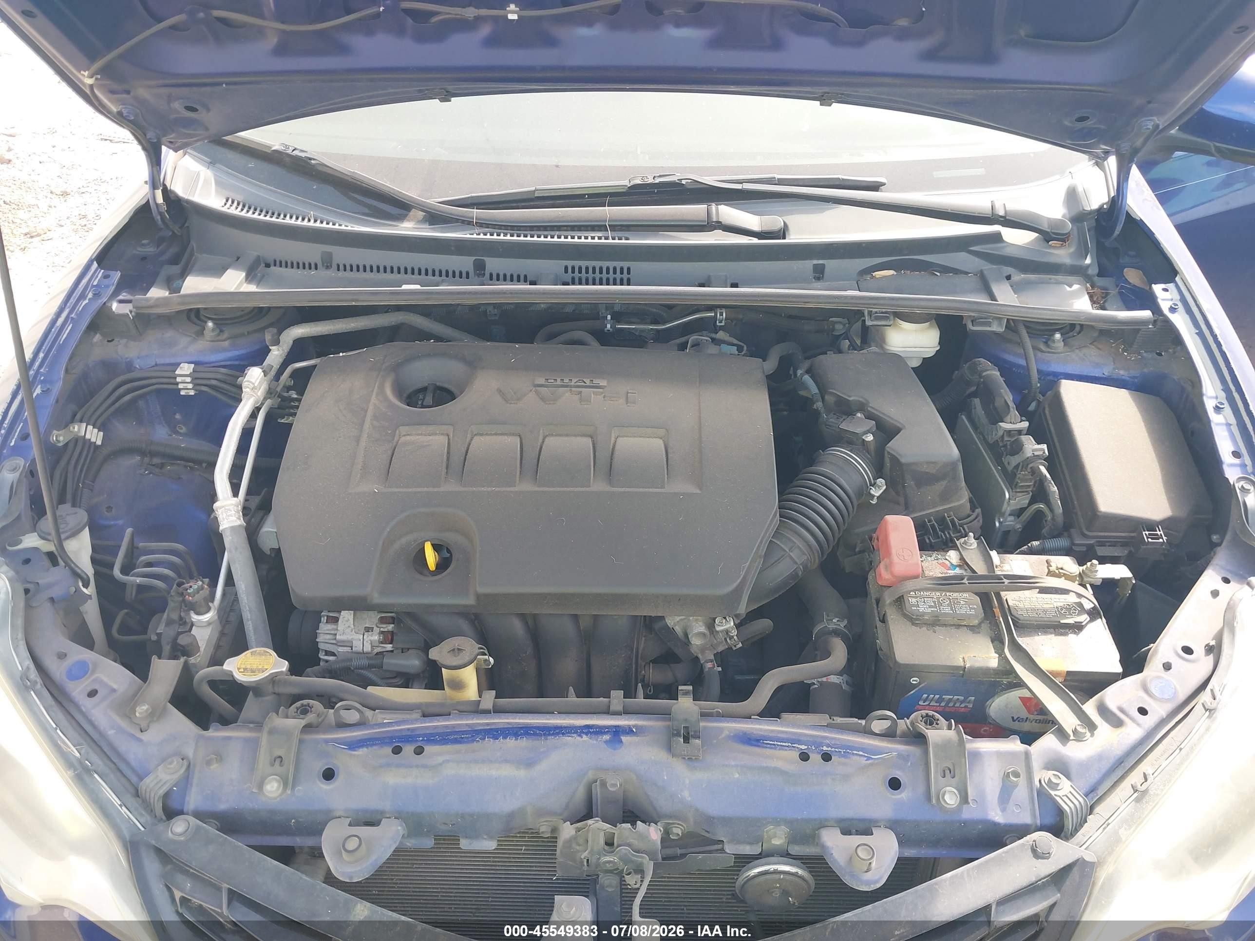 2014 Toyota Corolla S Plus Blue vin: 5YFBURHEXEP161048