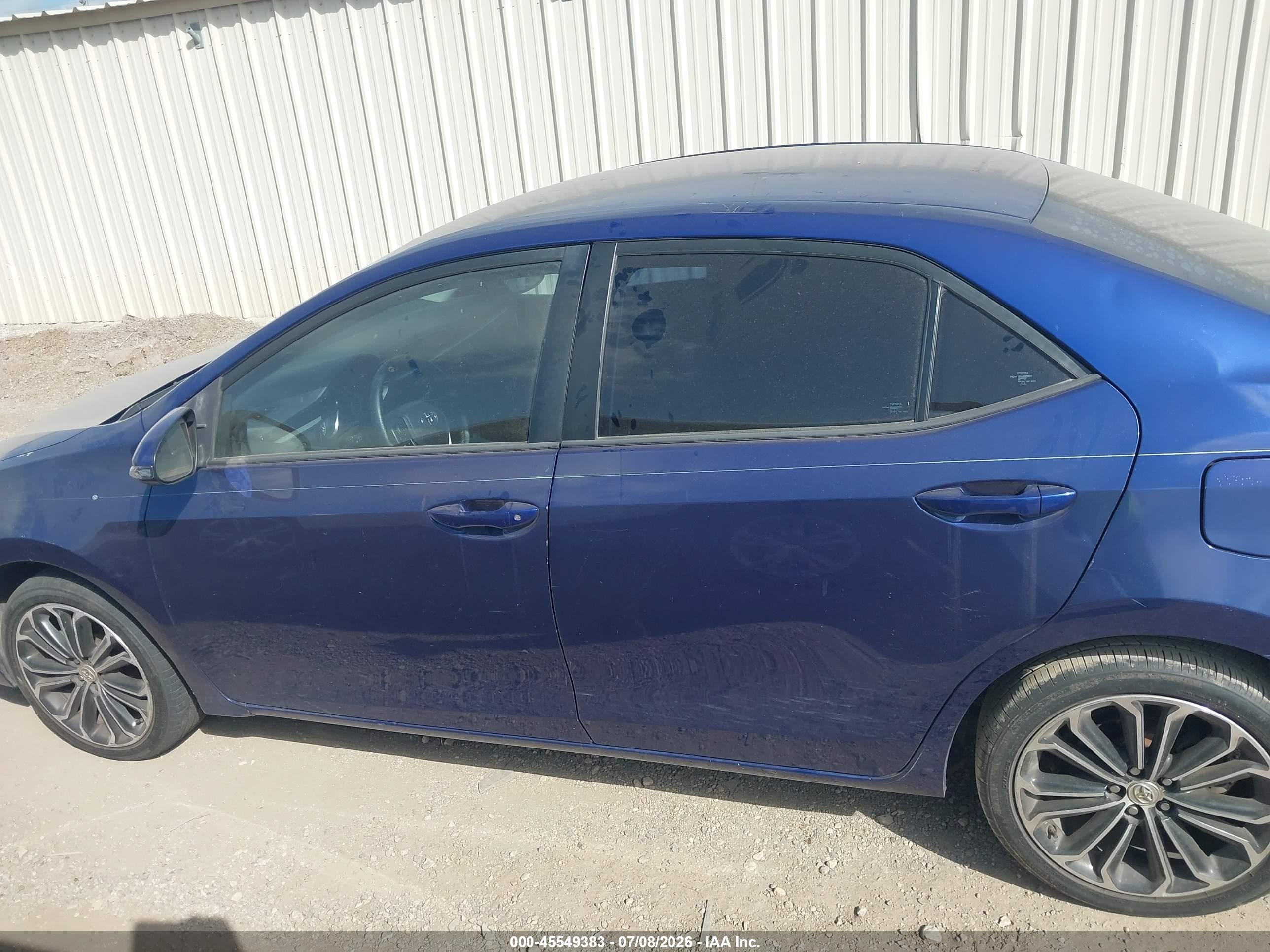 2014 Toyota Corolla S Plus Blue vin: 5YFBURHEXEP161048