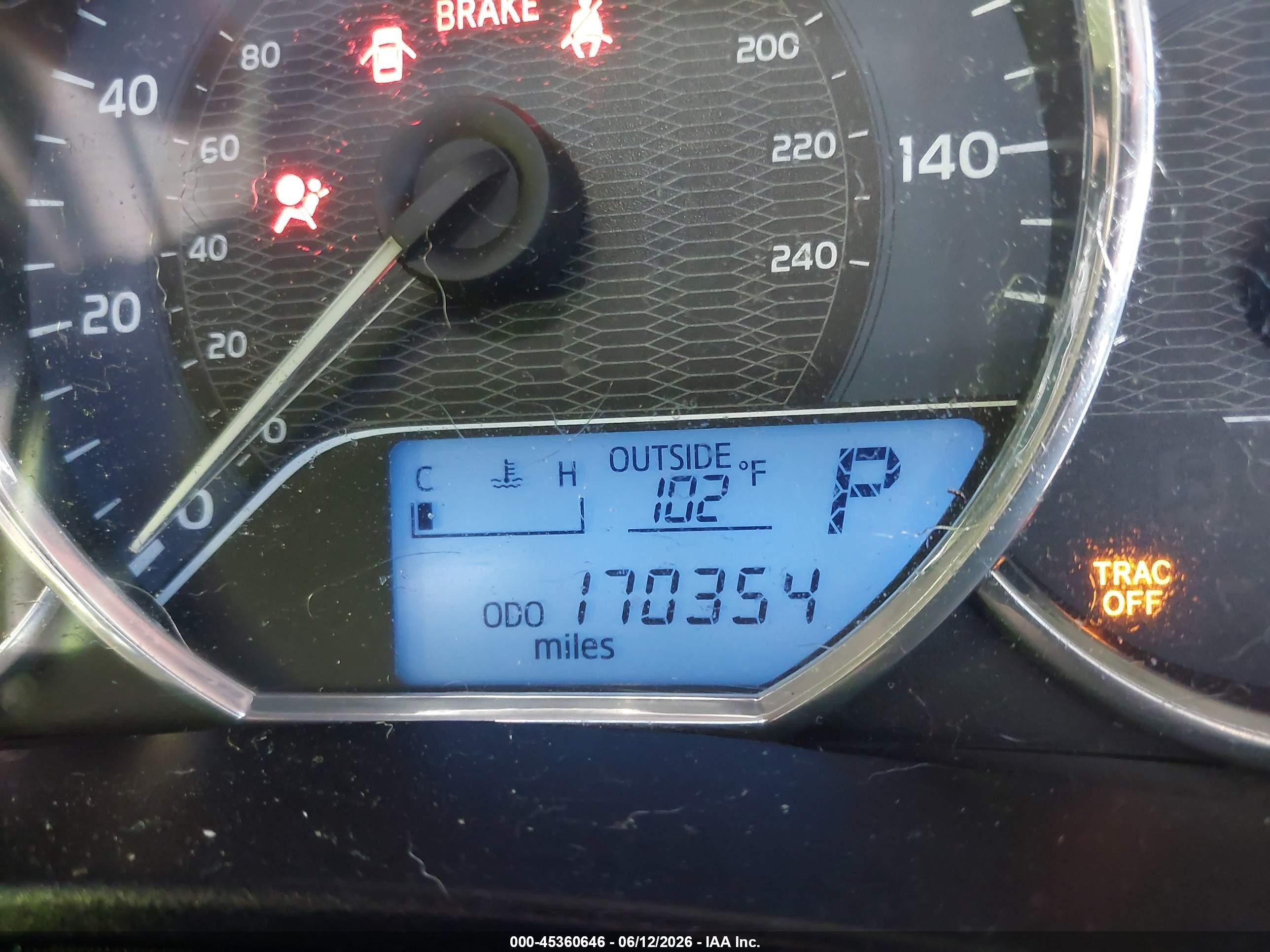2014 Toyota Corolla Le Gray vin: 5YFBURHEXEP168324