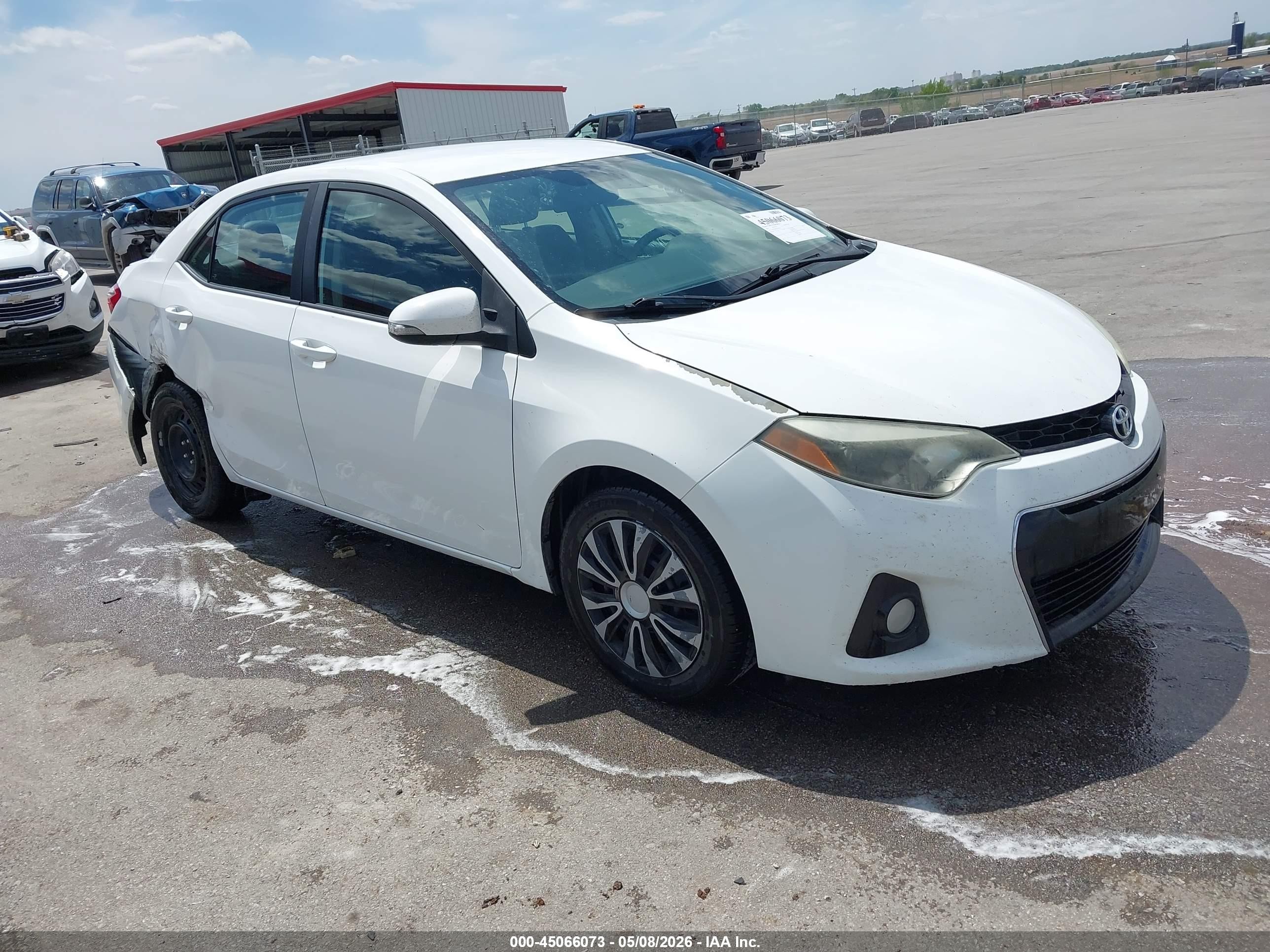 2014 Toyota Corolla S White vin: 5YFBURHEXEP176486