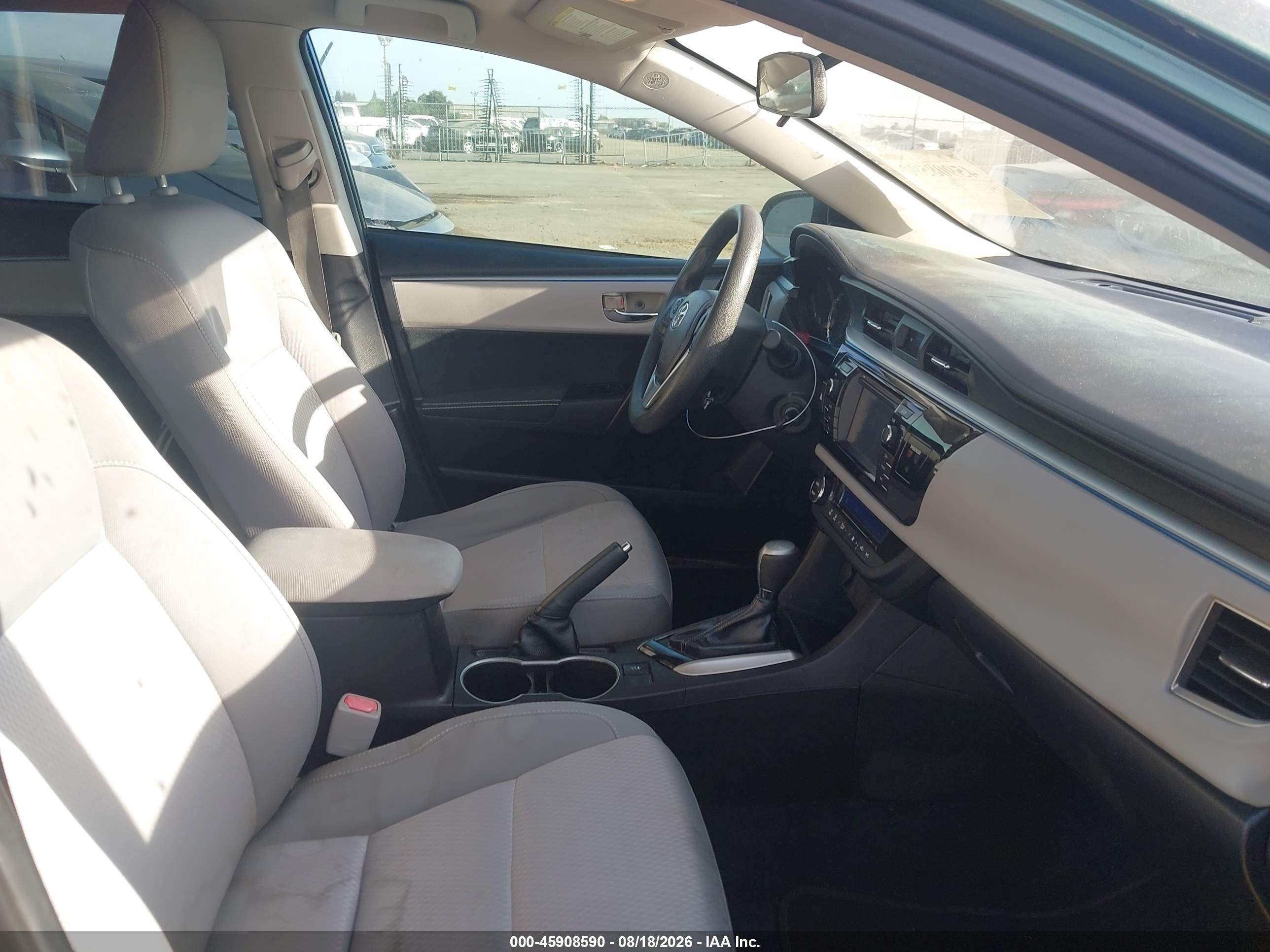 2015 Toyota Corolla Le Green vin: 5YFBURHEXFP179793