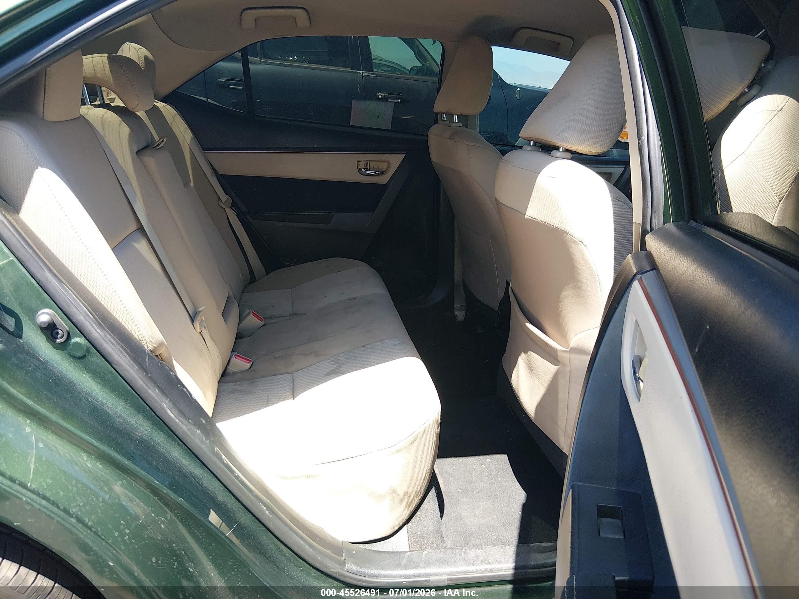 2015 Toyota Corolla Le Green vin: 5YFBURHEXFP193659