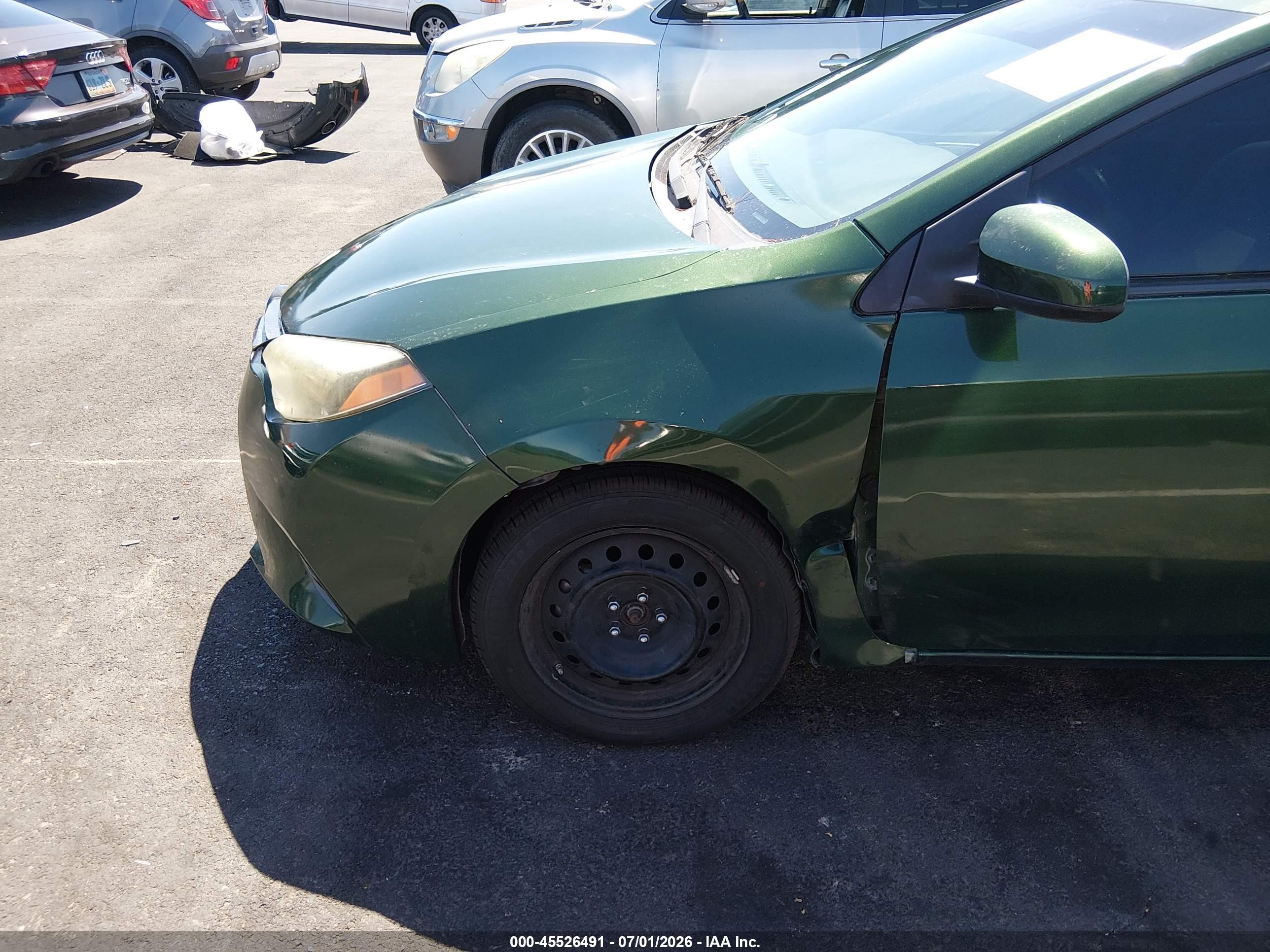 2015 Toyota Corolla Le Green vin: 5YFBURHEXFP193659