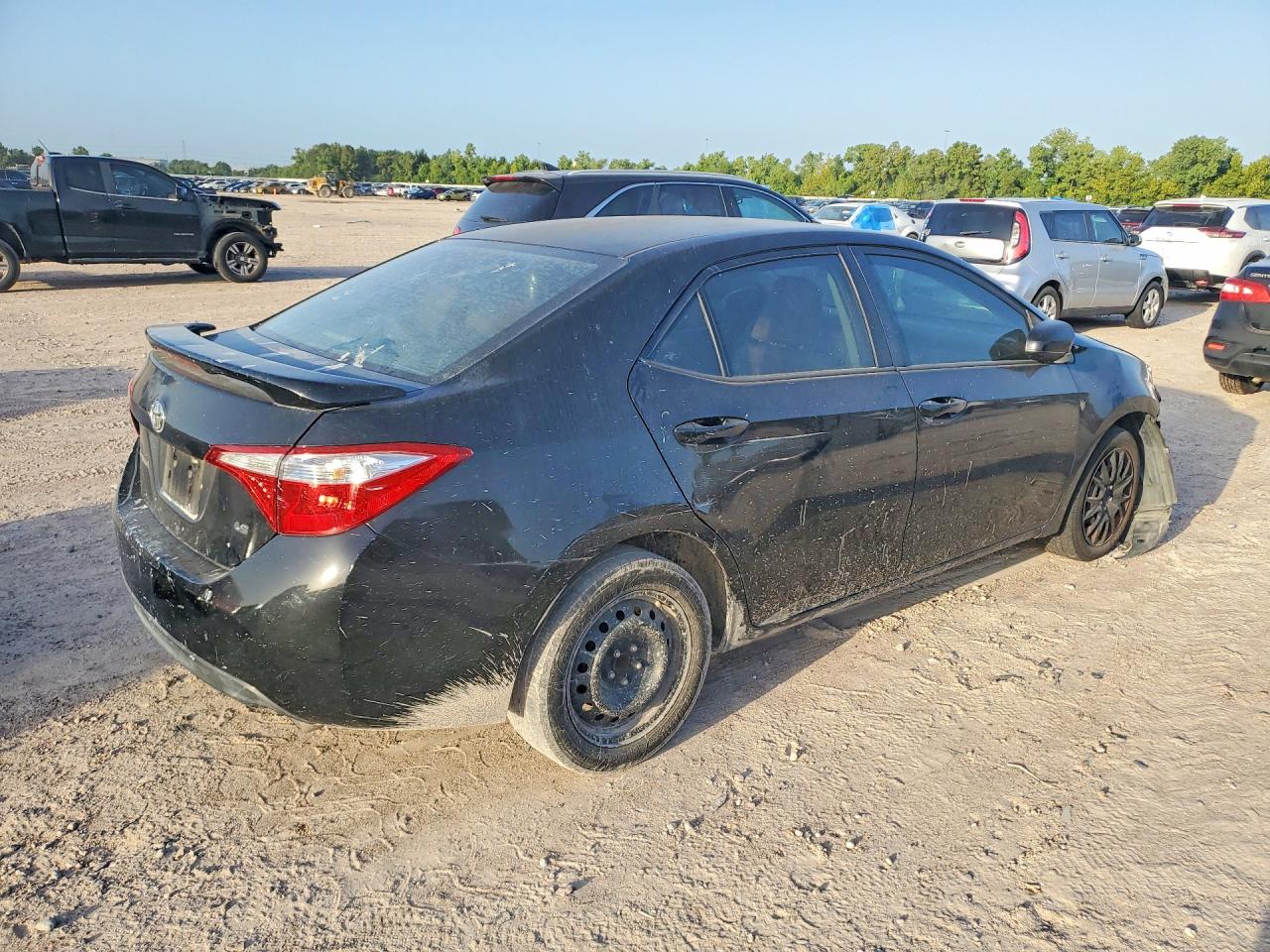 2015 Toyota Corolla Le Black vin: 5YFBURHEXFP227227