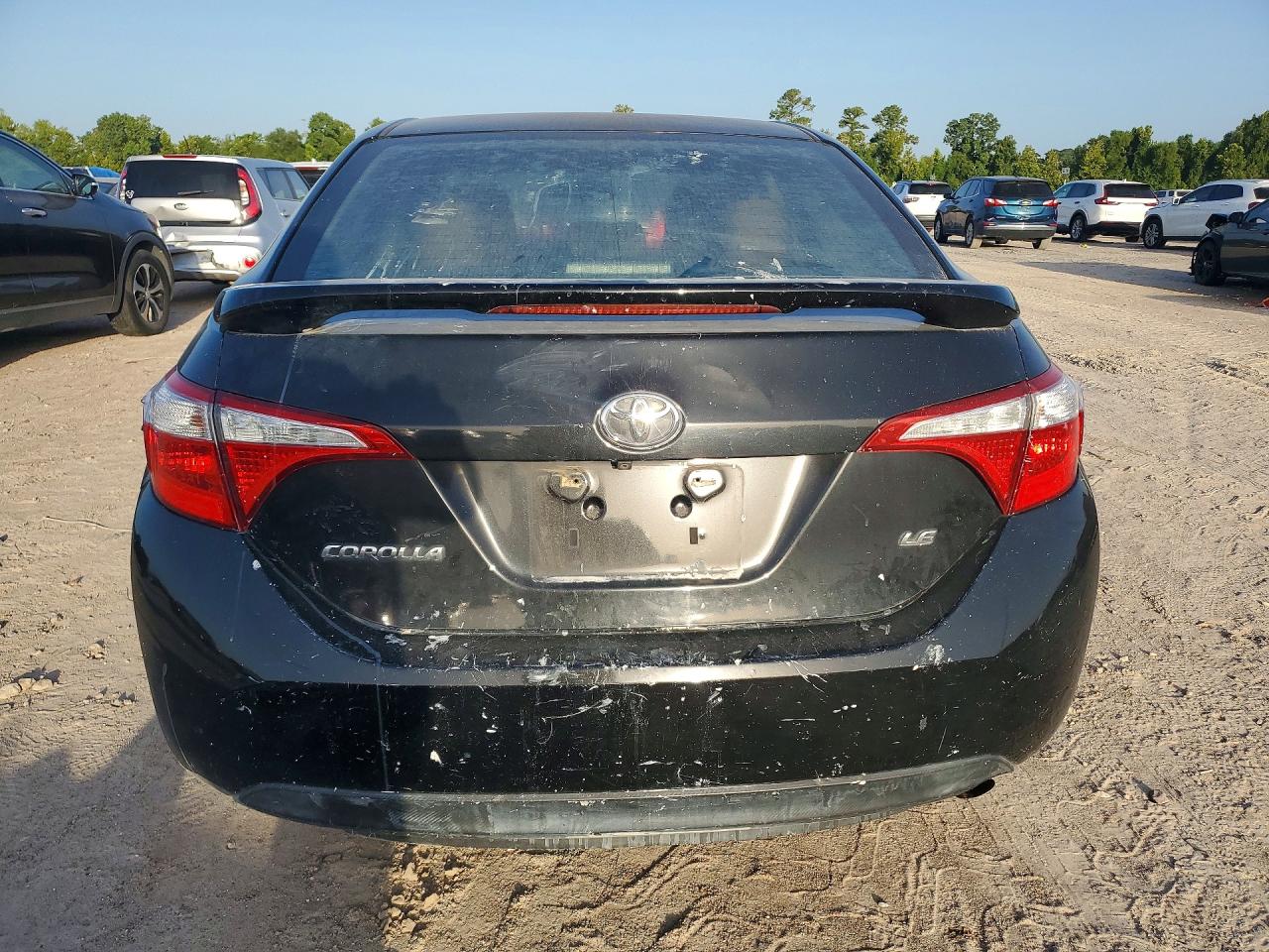 2015 Toyota Corolla Le Black vin: 5YFBURHEXFP227227