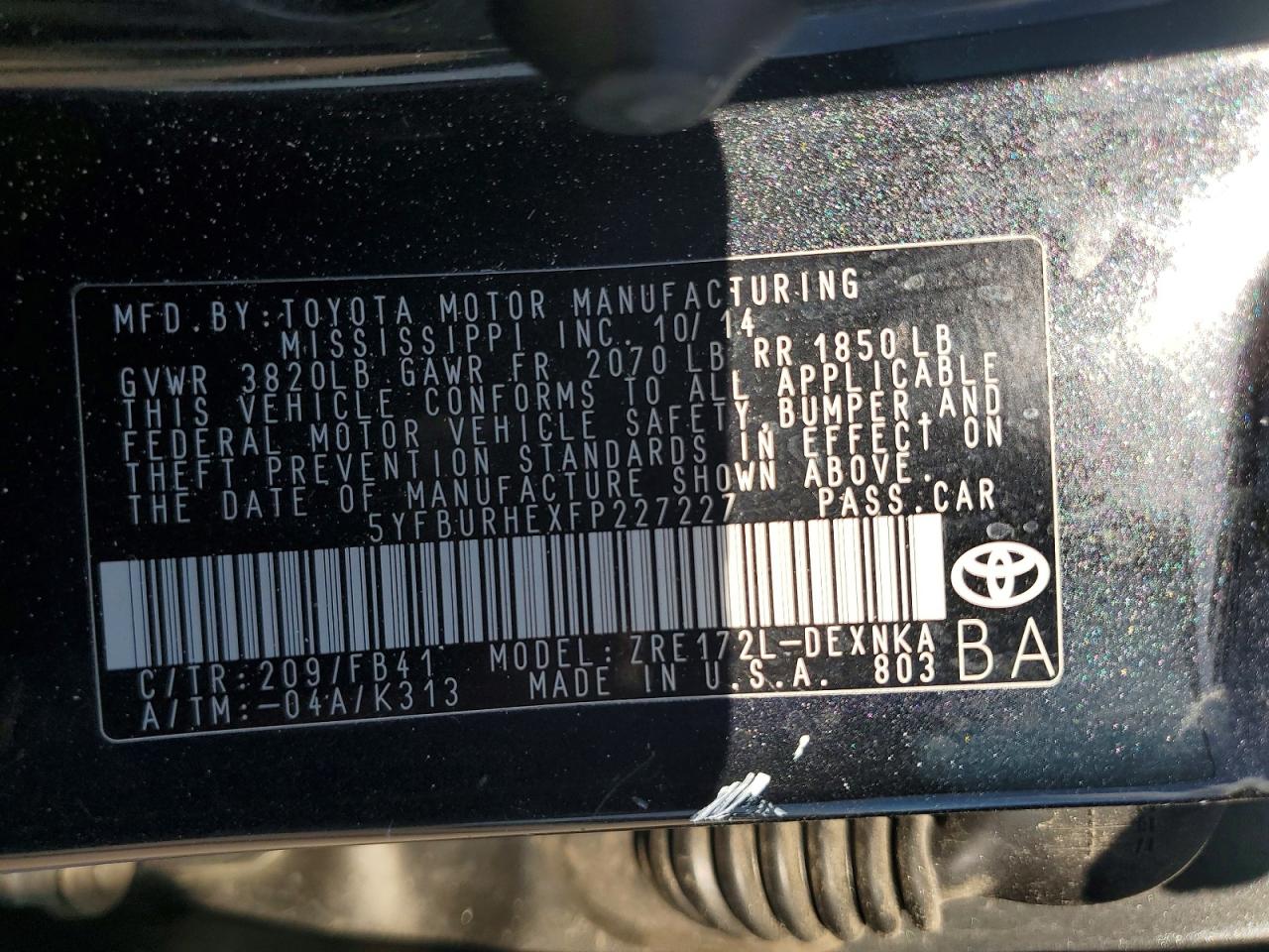 2015 Toyota Corolla Le Black vin: 5YFBURHEXFP227227