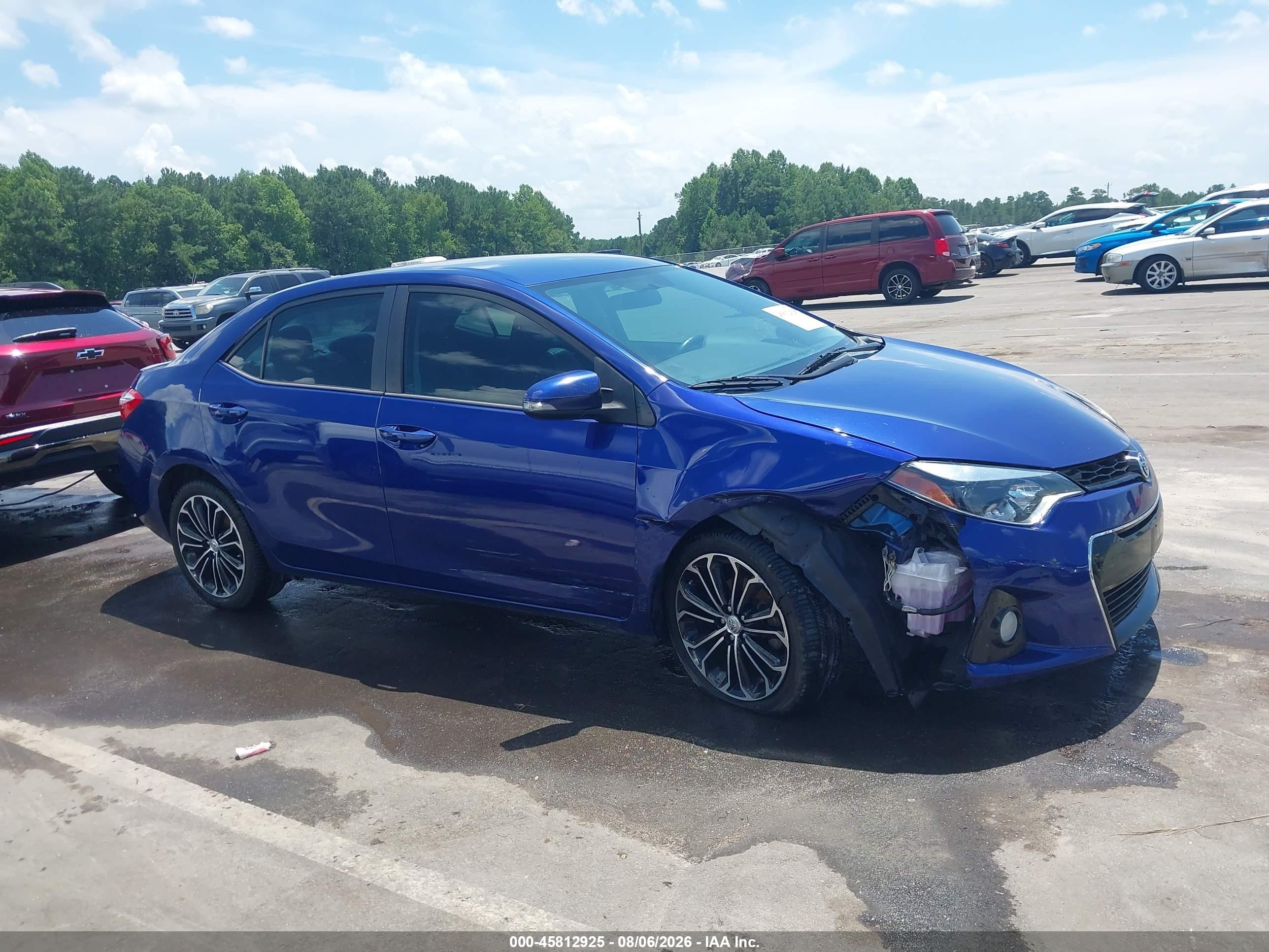 2015 Toyota Corolla S Plus Blue vin: 5YFBURHEXFP239216