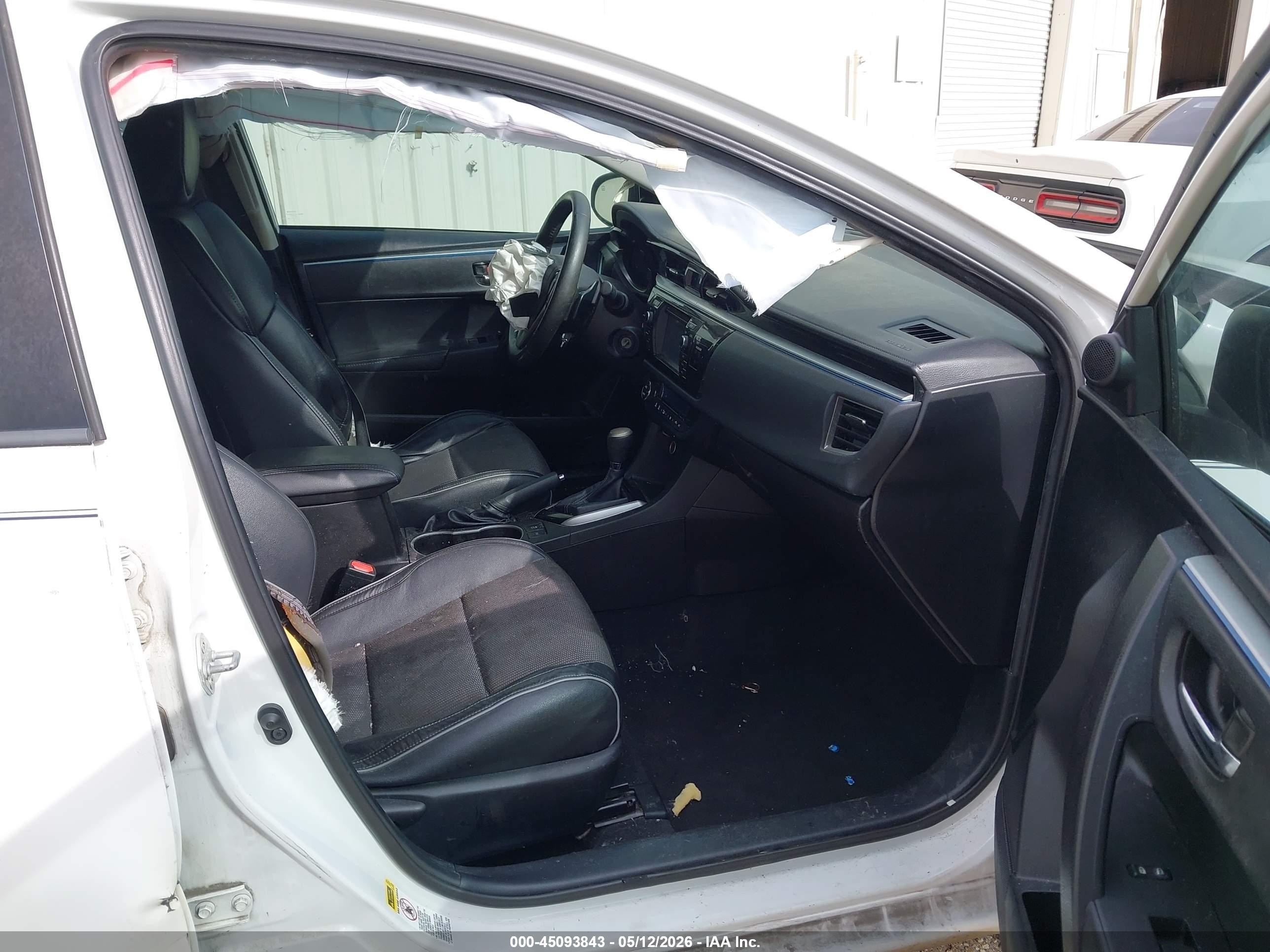 2015 Toyota Corolla S Plus Белый vin: 5YFBURHEXFP257554