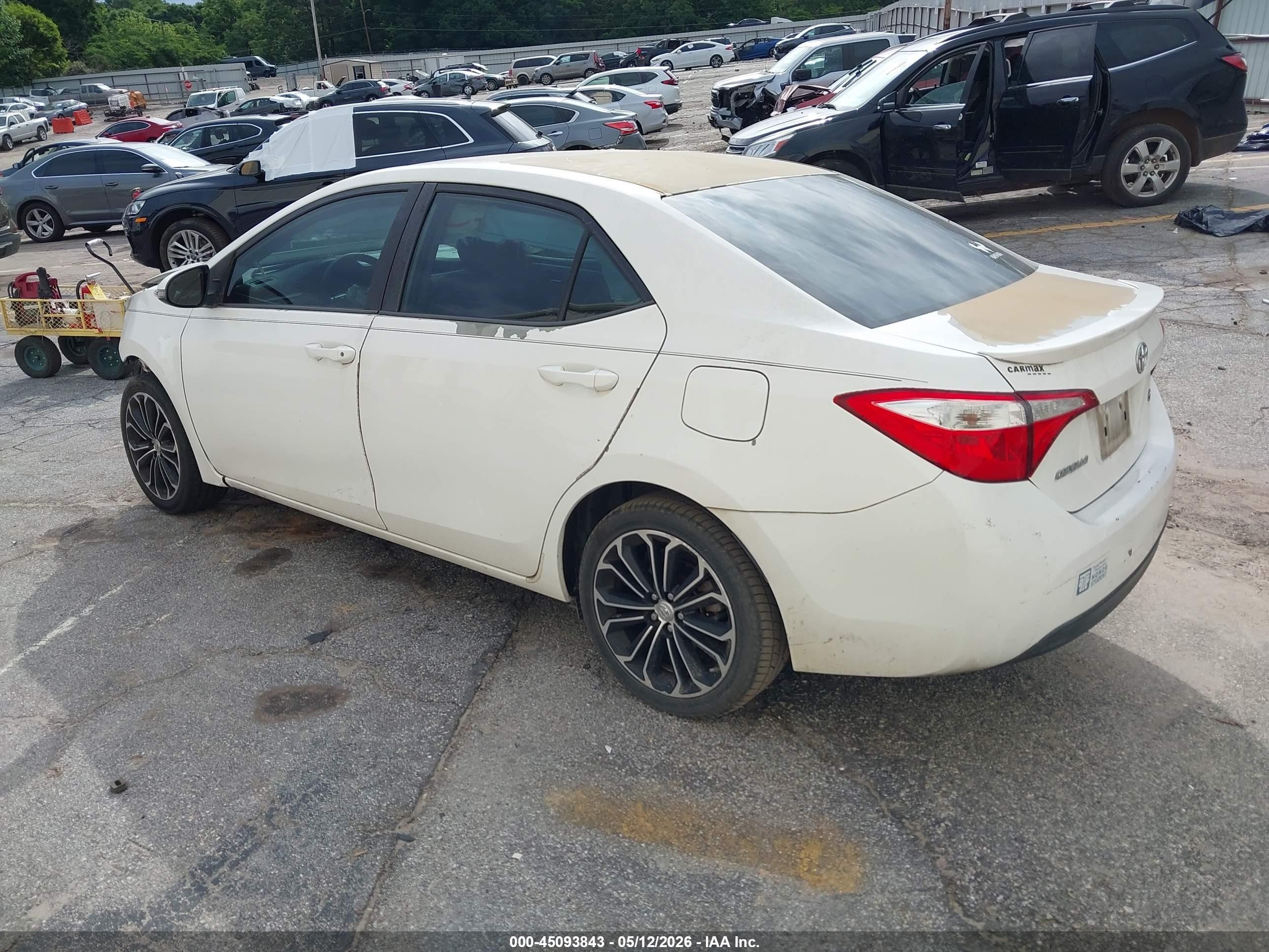 2015 Toyota Corolla S Plus Белый vin: 5YFBURHEXFP257554