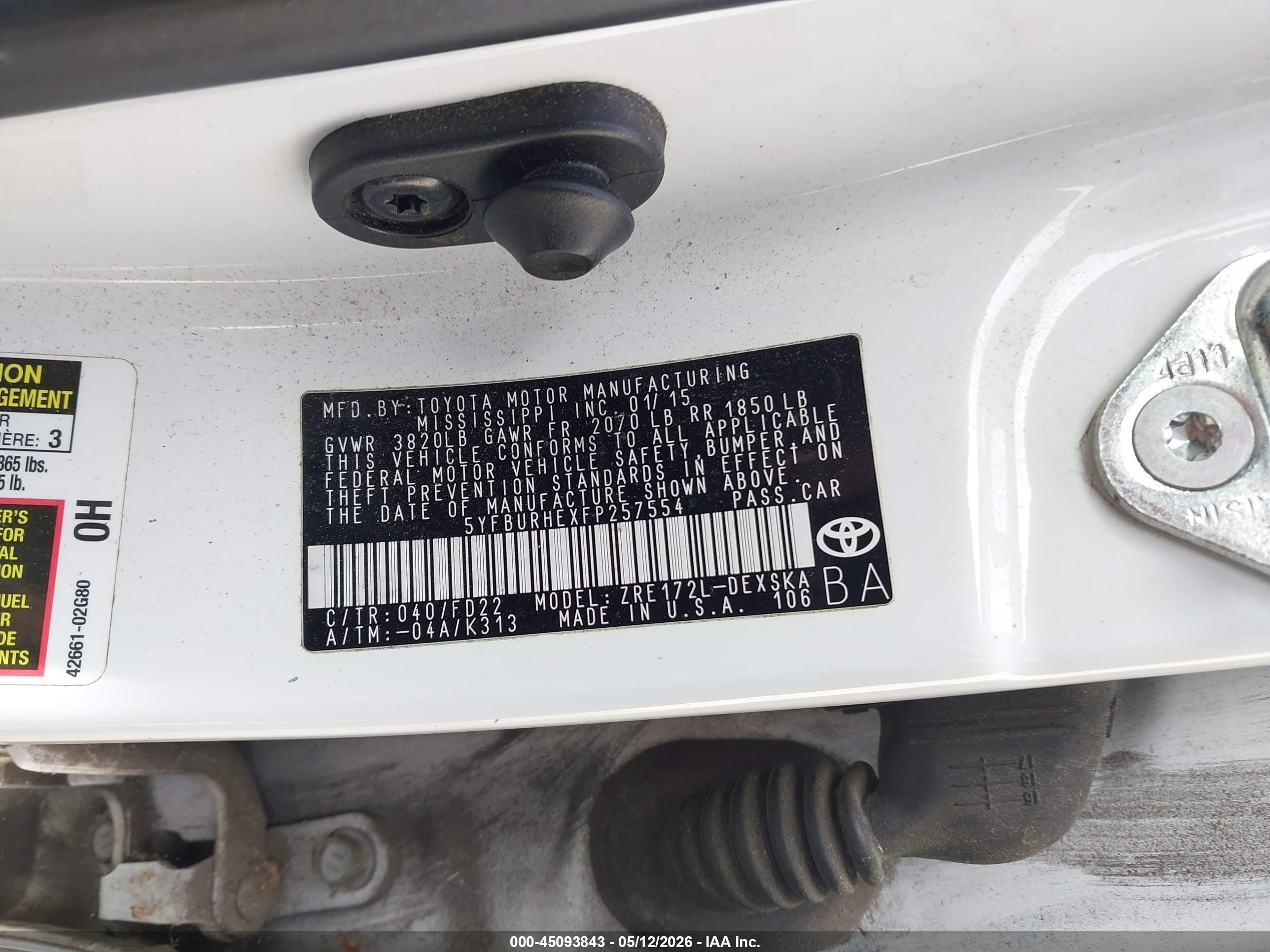 2015 Toyota Corolla S Plus Белый vin: 5YFBURHEXFP257554