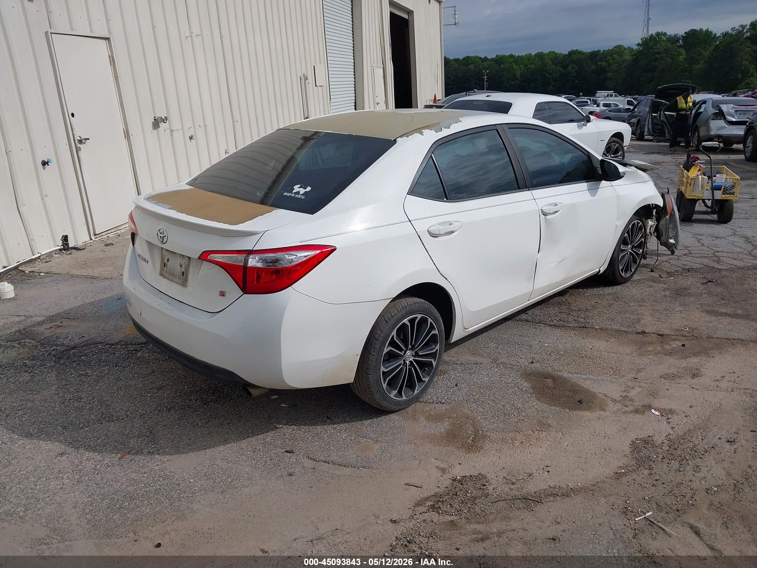 2015 Toyota Corolla S Plus Белый vin: 5YFBURHEXFP257554