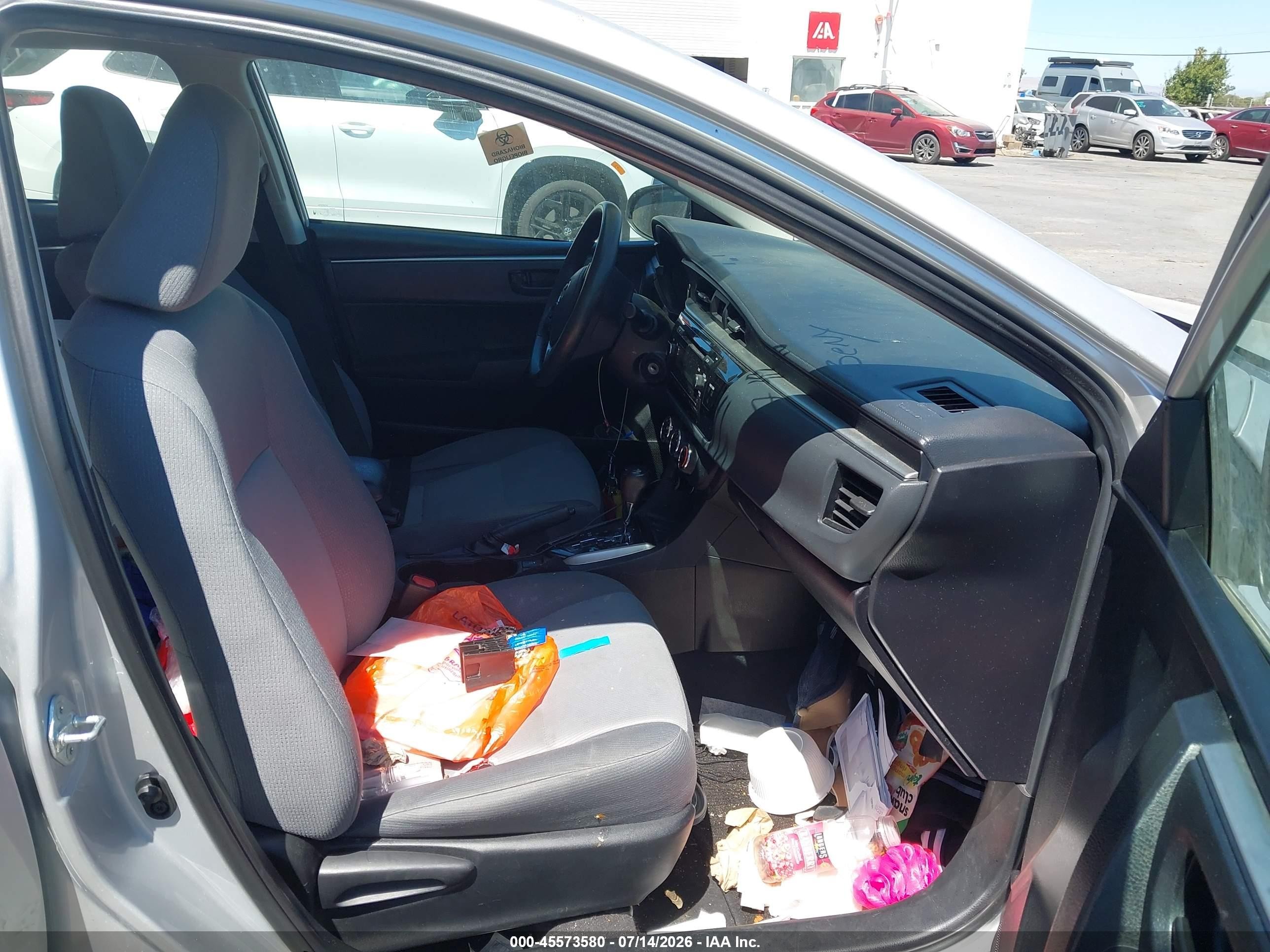 2015 Toyota Corolla L Gray vin: 5YFBURHEXFP260423