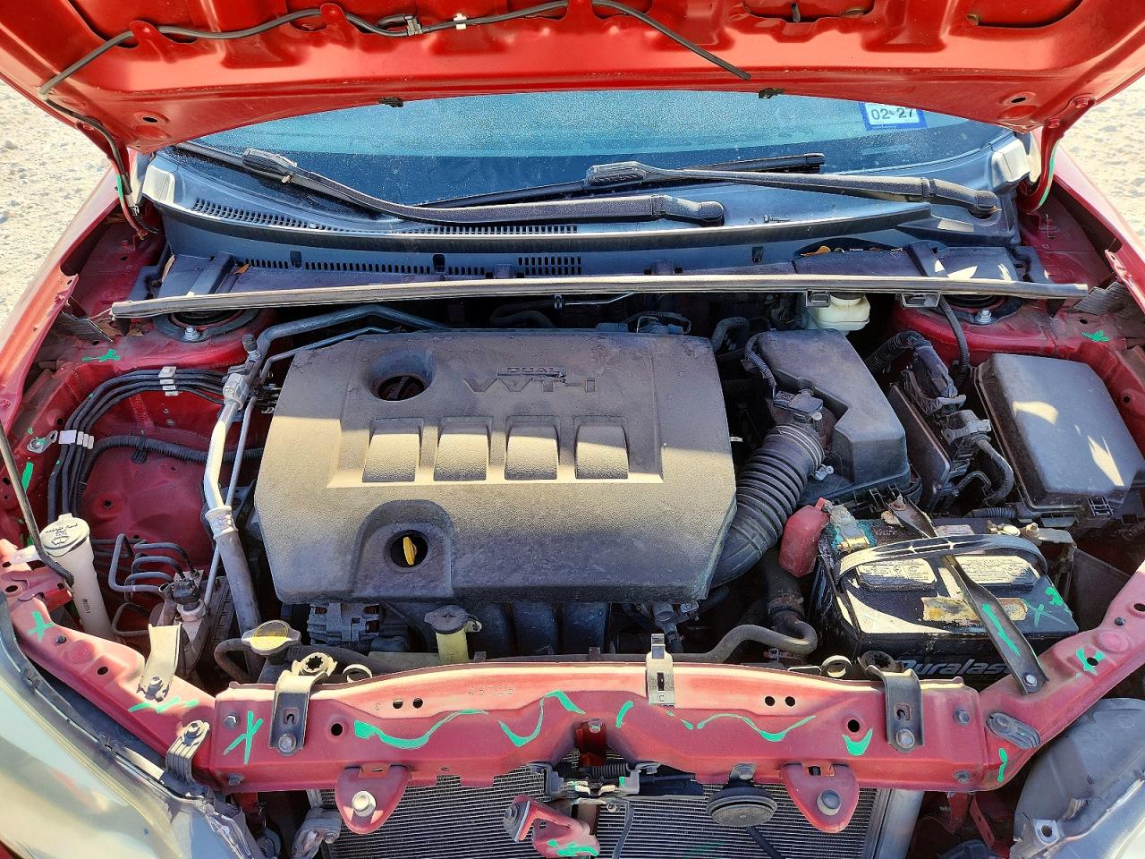 2015 Toyota Corolla S Plus Red vin: 5YFBURHEXFP272233