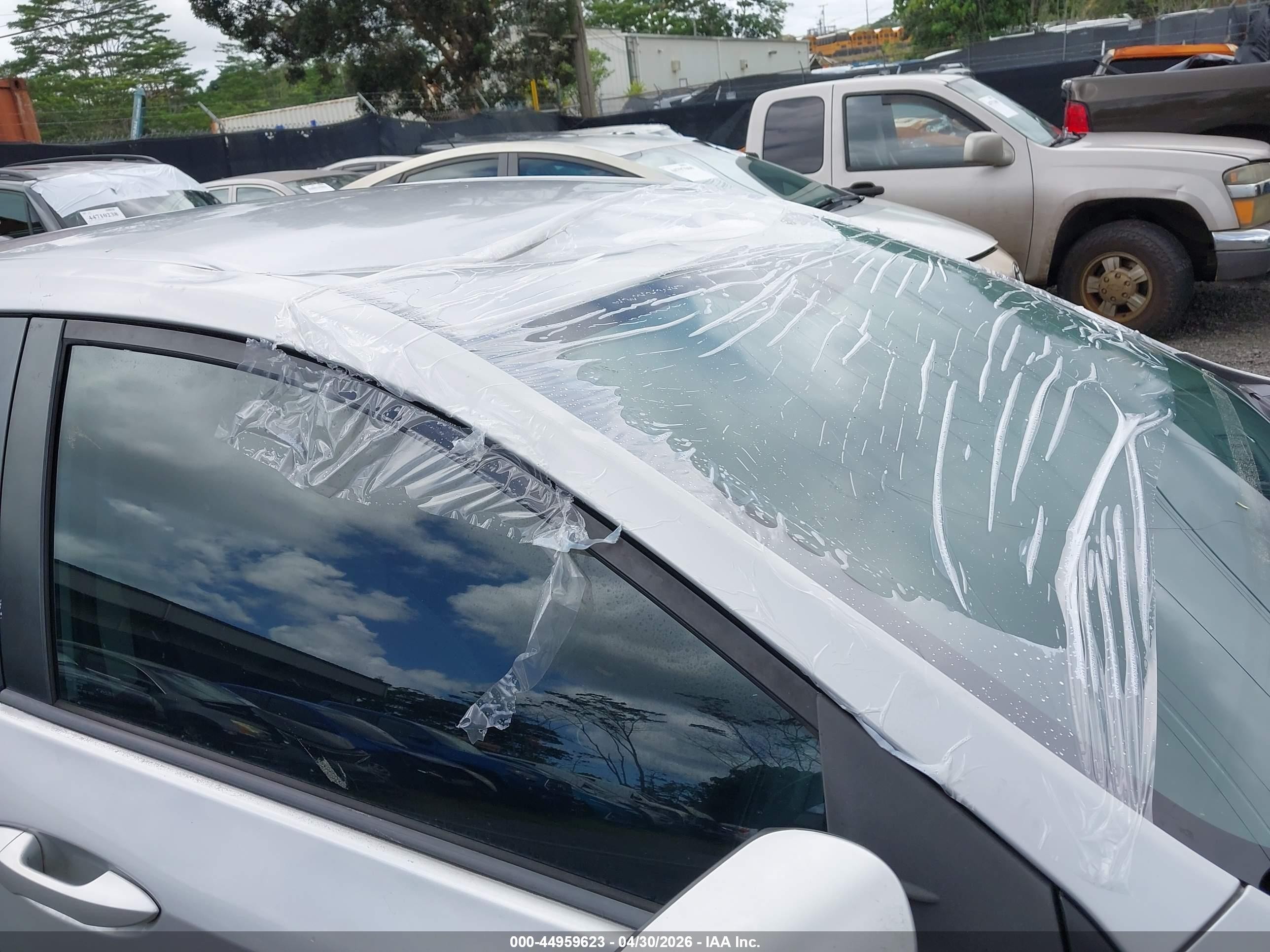2015 Toyota Corolla S/s Plus/s Premium Silver vin: 5YFBURHEXFP290019
