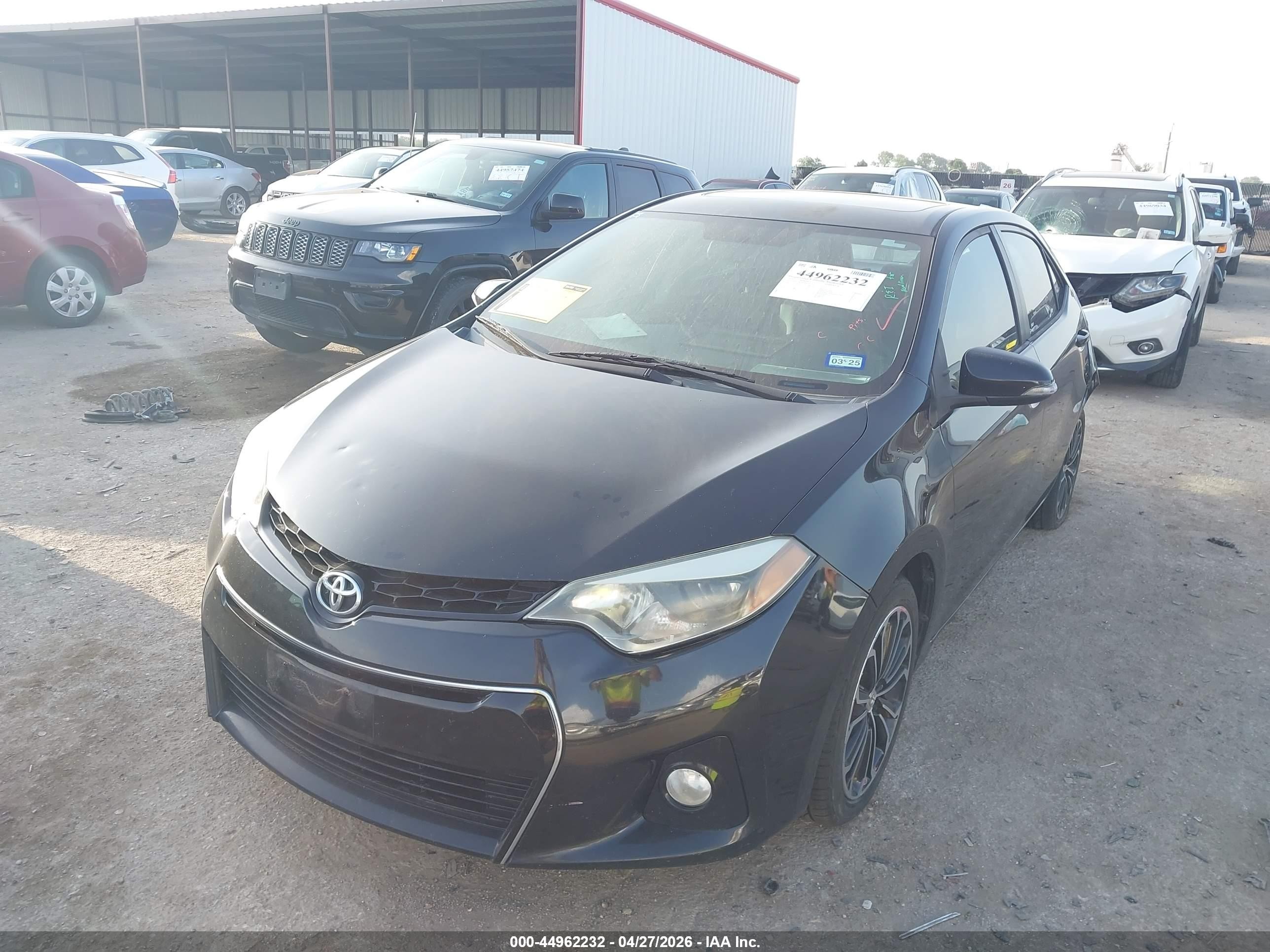 2015 Toyota Corolla S Plus Black vin: 5YFBURHEXFP304579