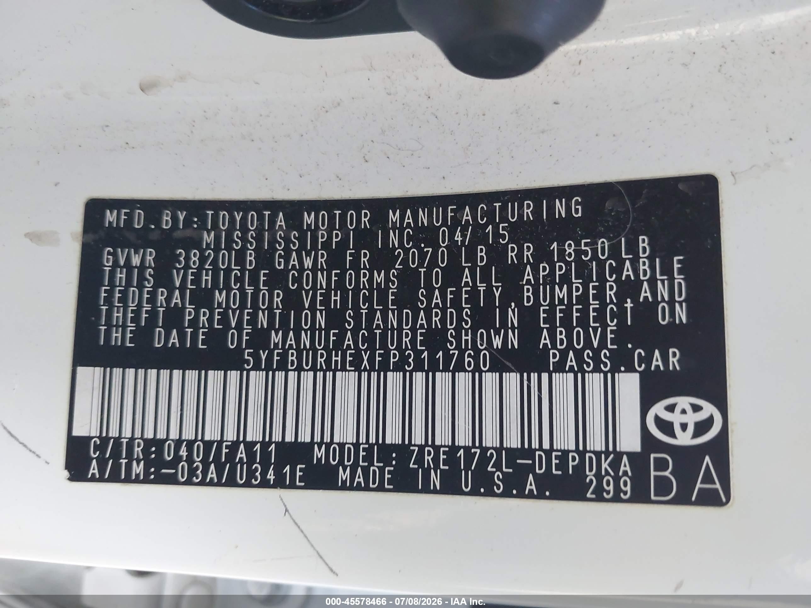 2015 Toyota Corolla L White vin: 5YFBURHEXFP311760