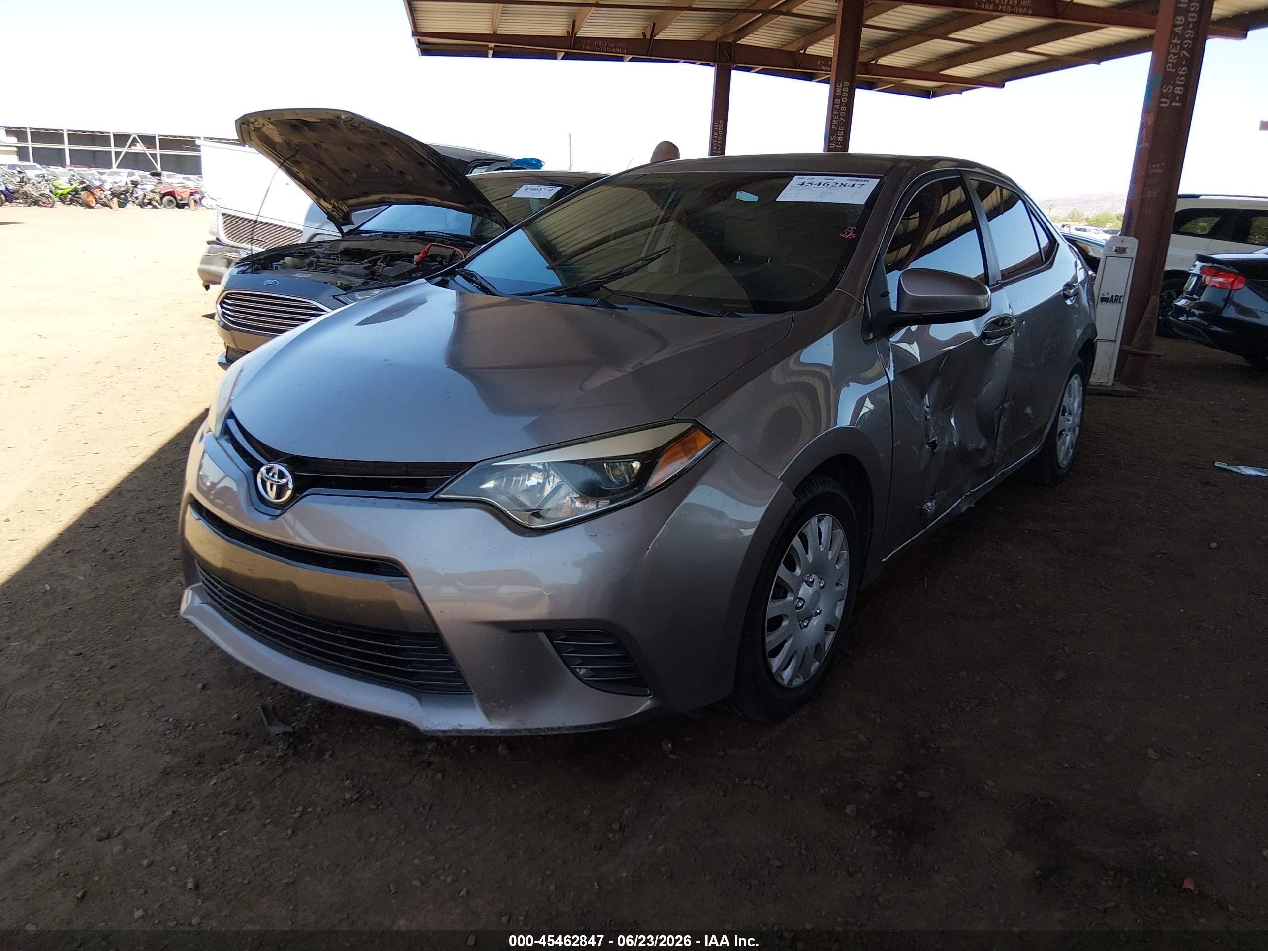 2015 Toyota Corolla Le Gray vin: 5YFBURHEXFP312407