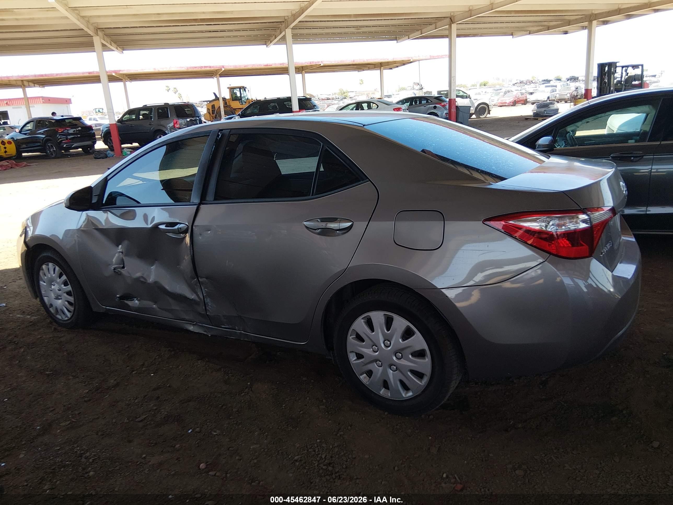 2015 Toyota Corolla Le Gray vin: 5YFBURHEXFP312407