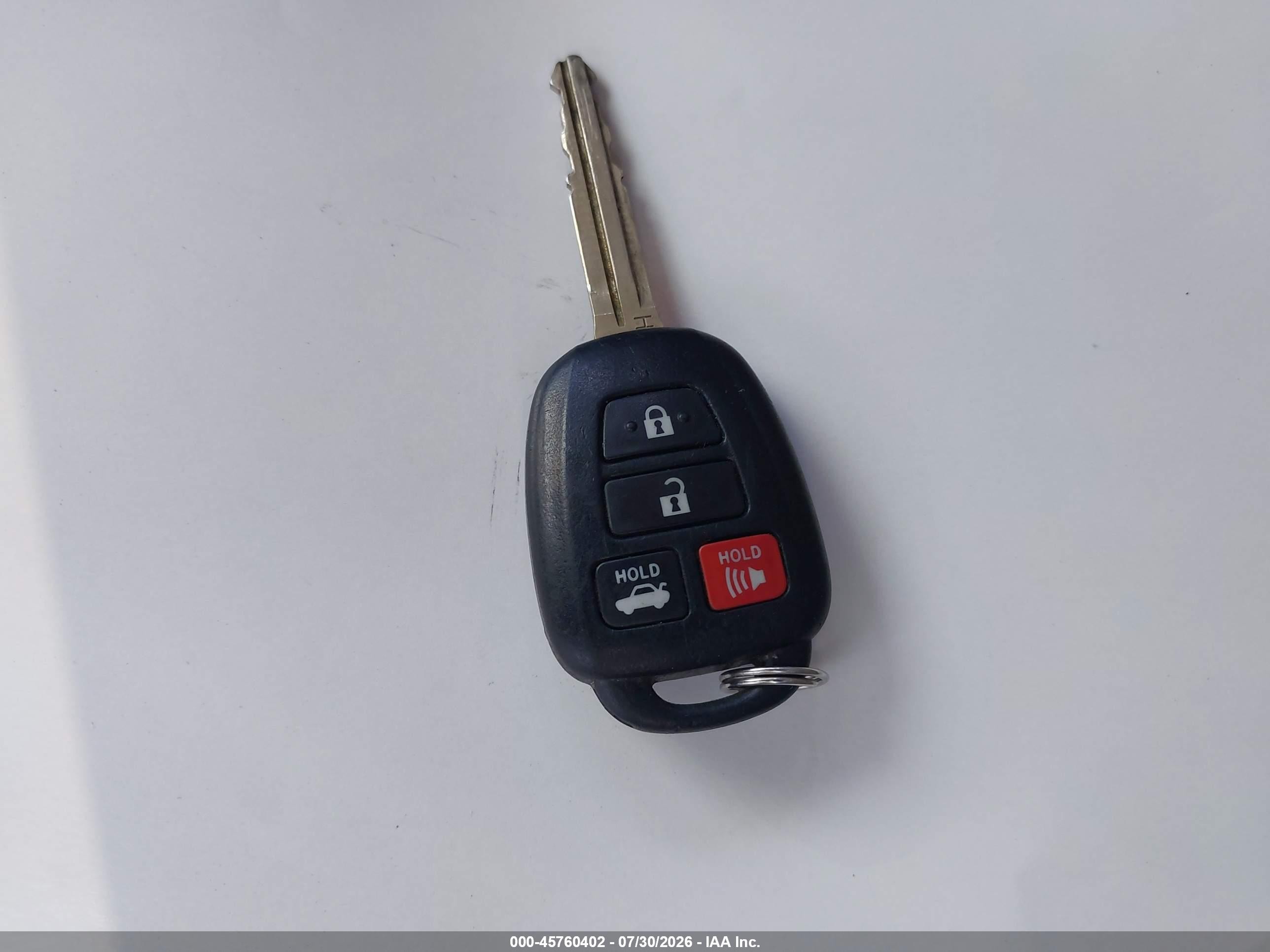2015 Toyota Corolla Le Silver vin: 5YFBURHEXFP329773
