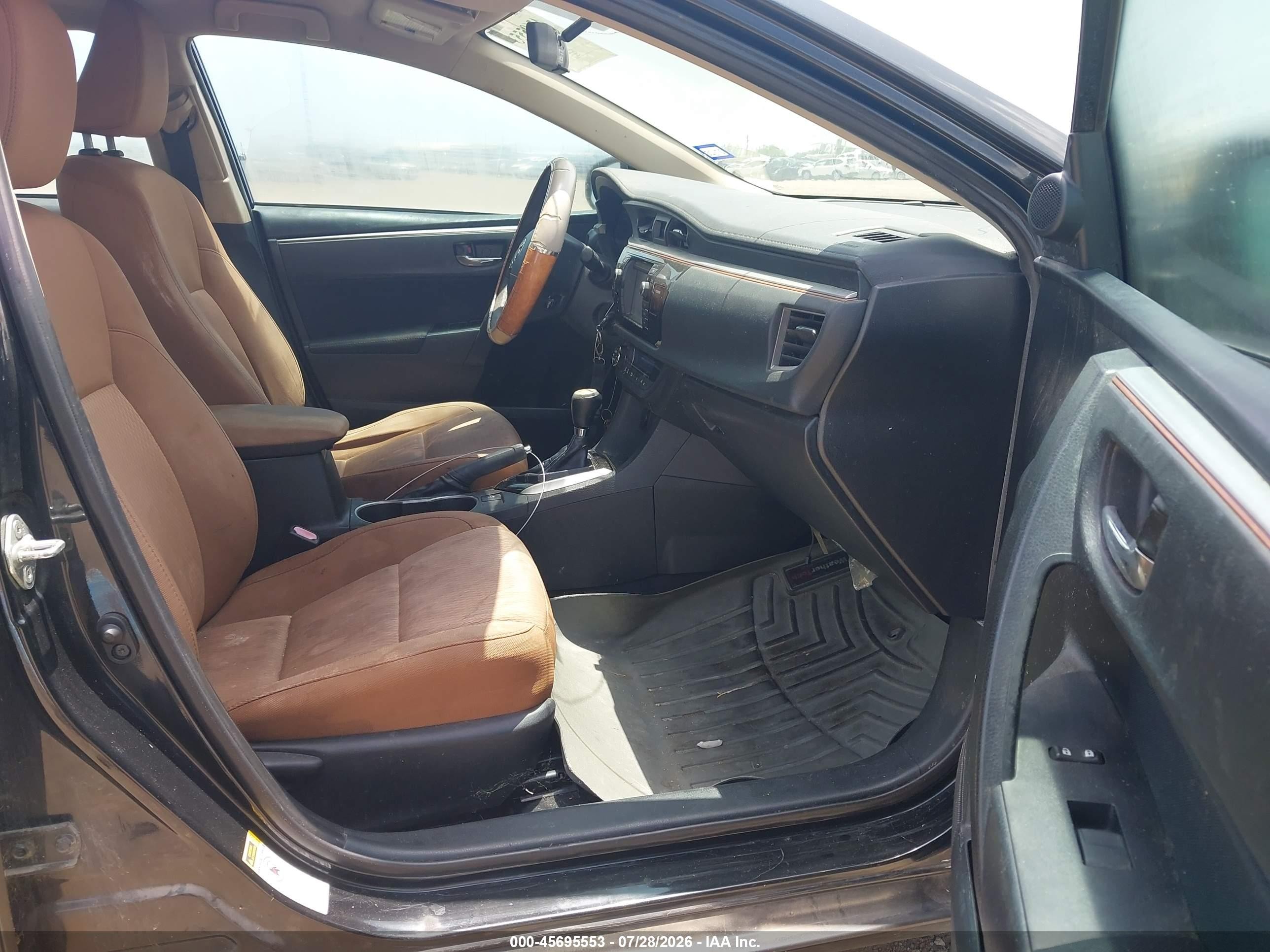 2015 Toyota Corolla Le Black vin: 5YFBURHEXFP330972