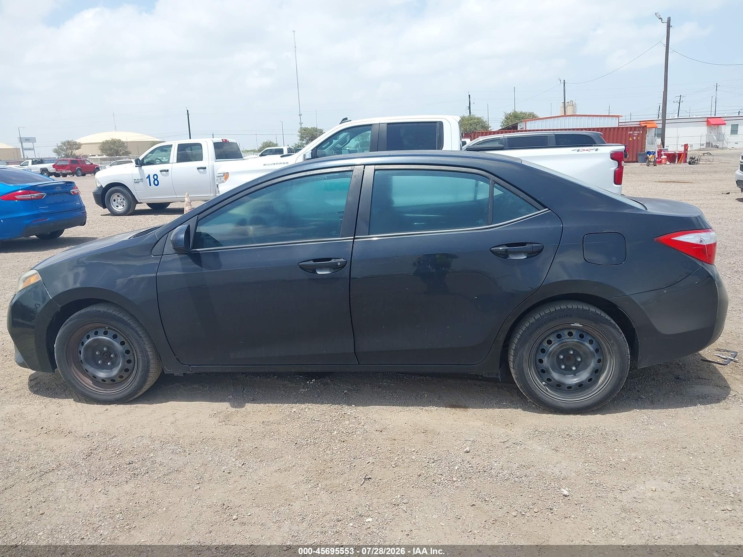 2015 Toyota Corolla Le Black vin: 5YFBURHEXFP330972
