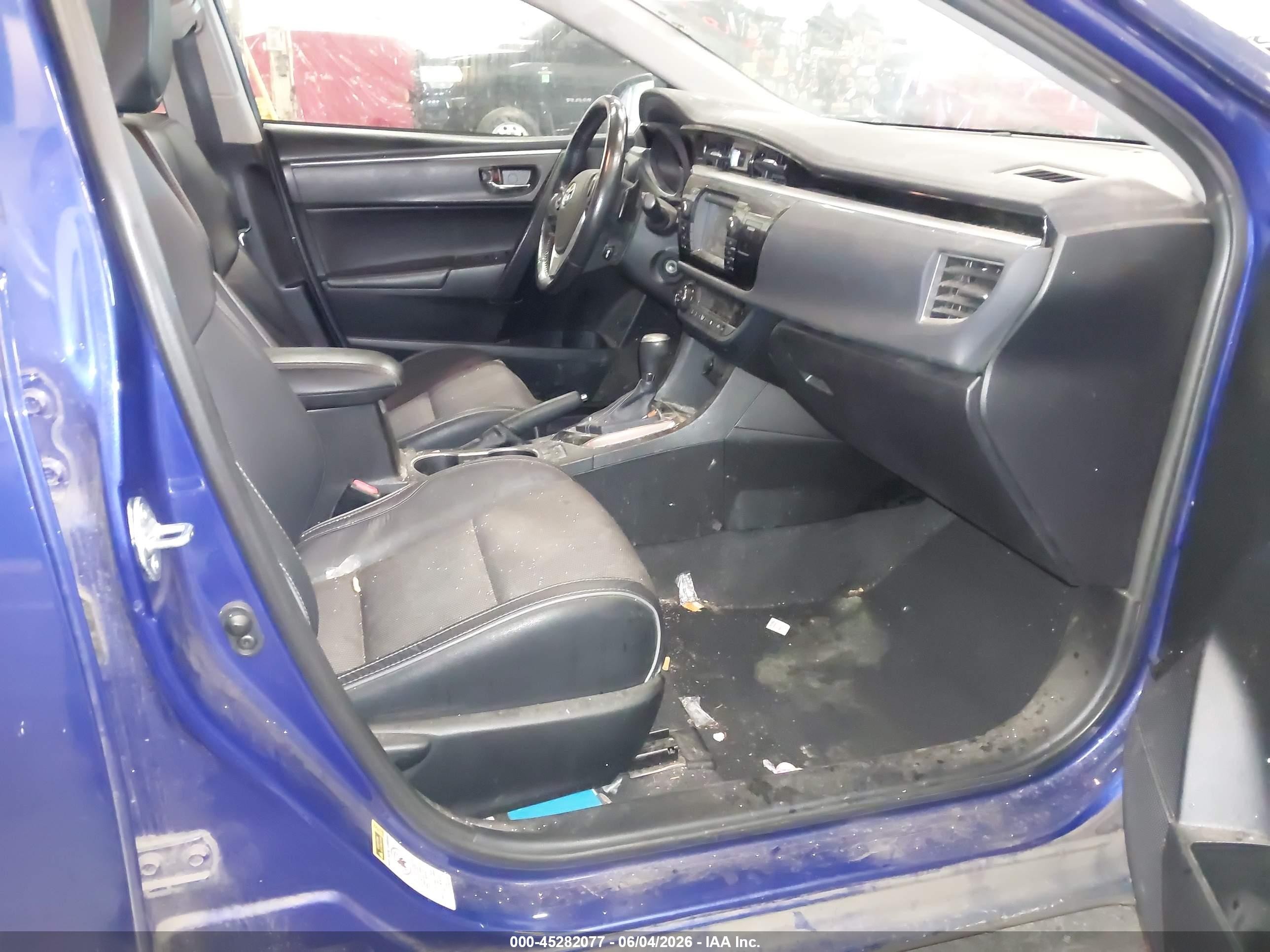 2015 Toyota Corolla S Plus Blue vin: 5YFBURHEXFP342006